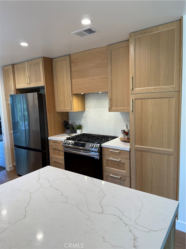 720 Starlight Heights