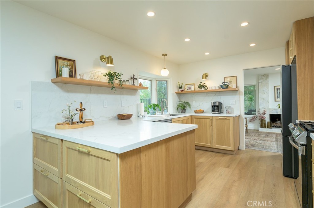 720 Starlight Heights