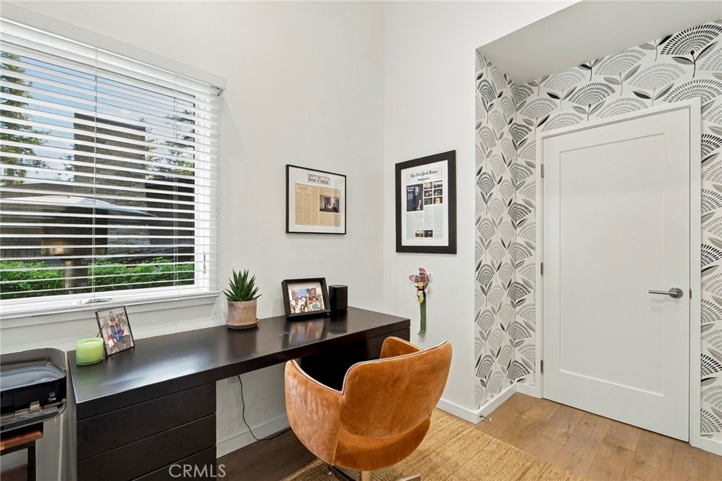 5128 Hillard