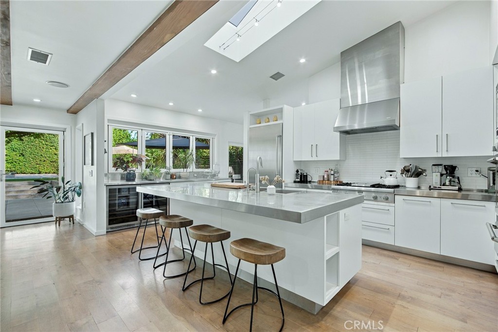 5128 Hillard