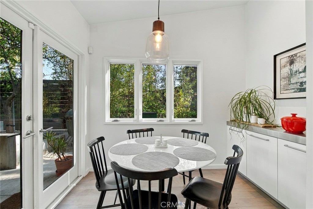 5128 Hillard