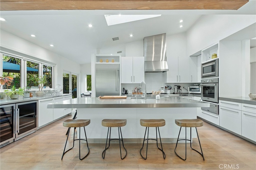 5128 Hillard