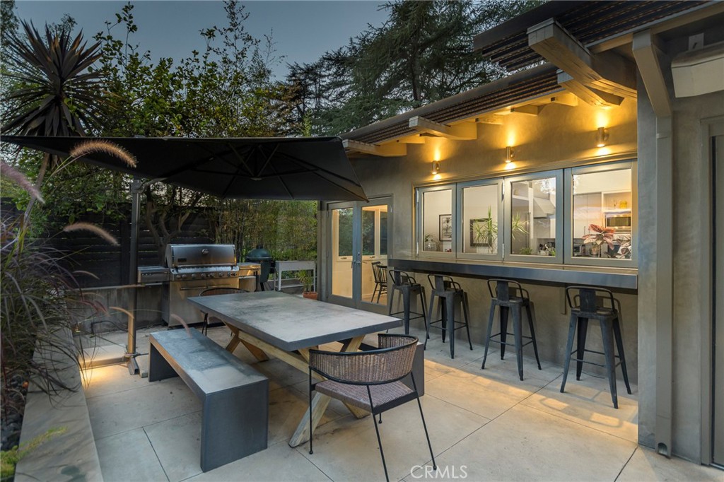 5128 Hillard
