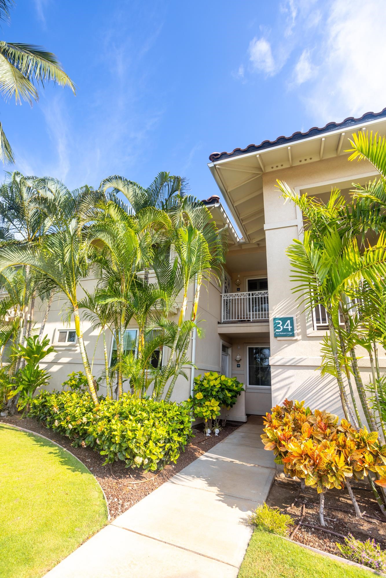 34 Kai Makani Loop Unit: 101