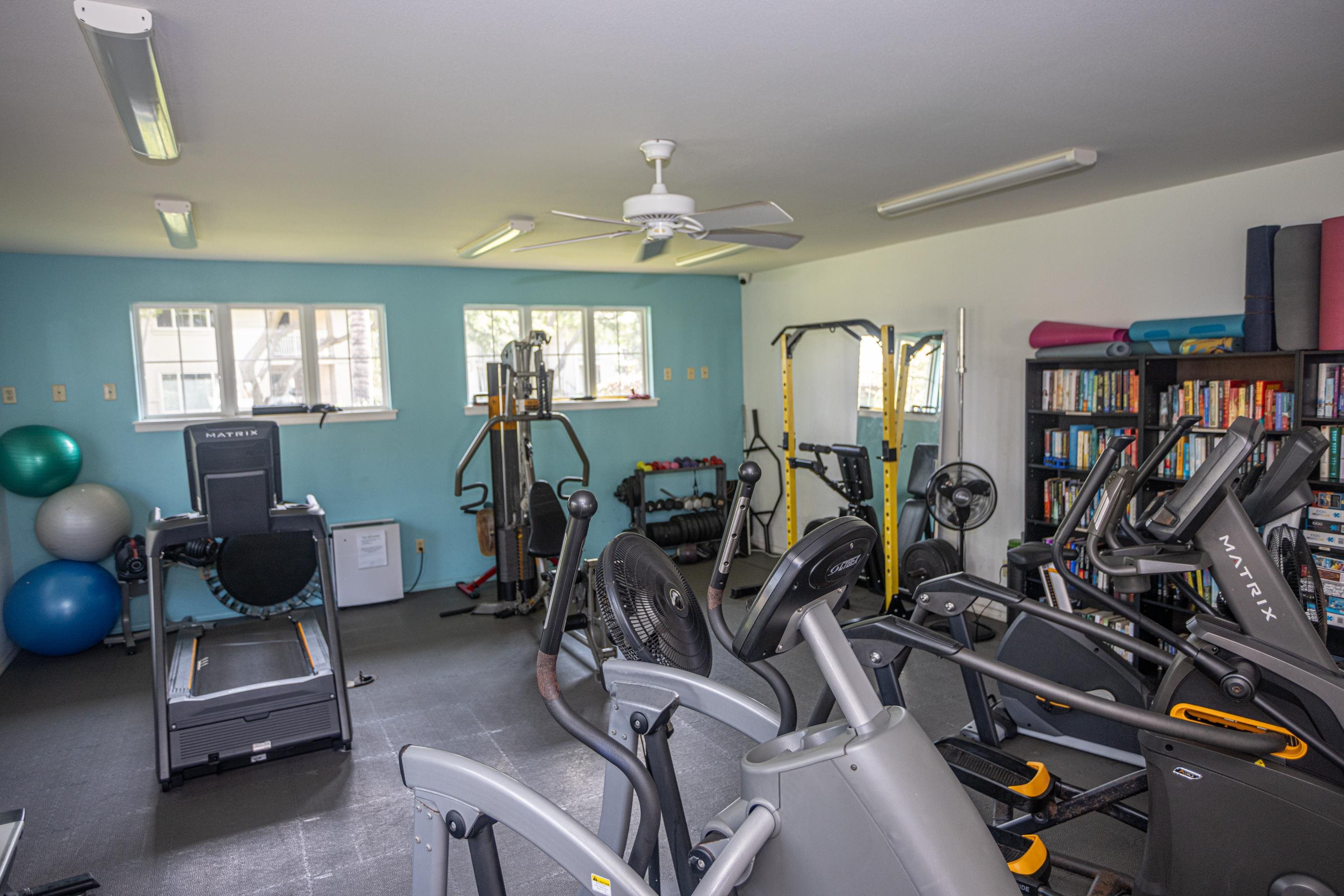 34 Kai Makani Loop Unit: 101