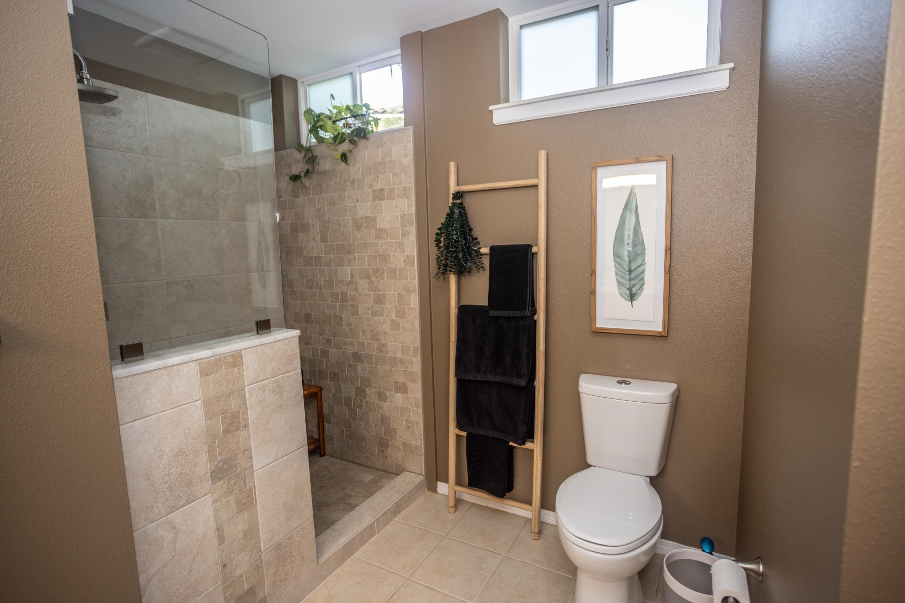 34 Kai Makani Loop Unit: 101