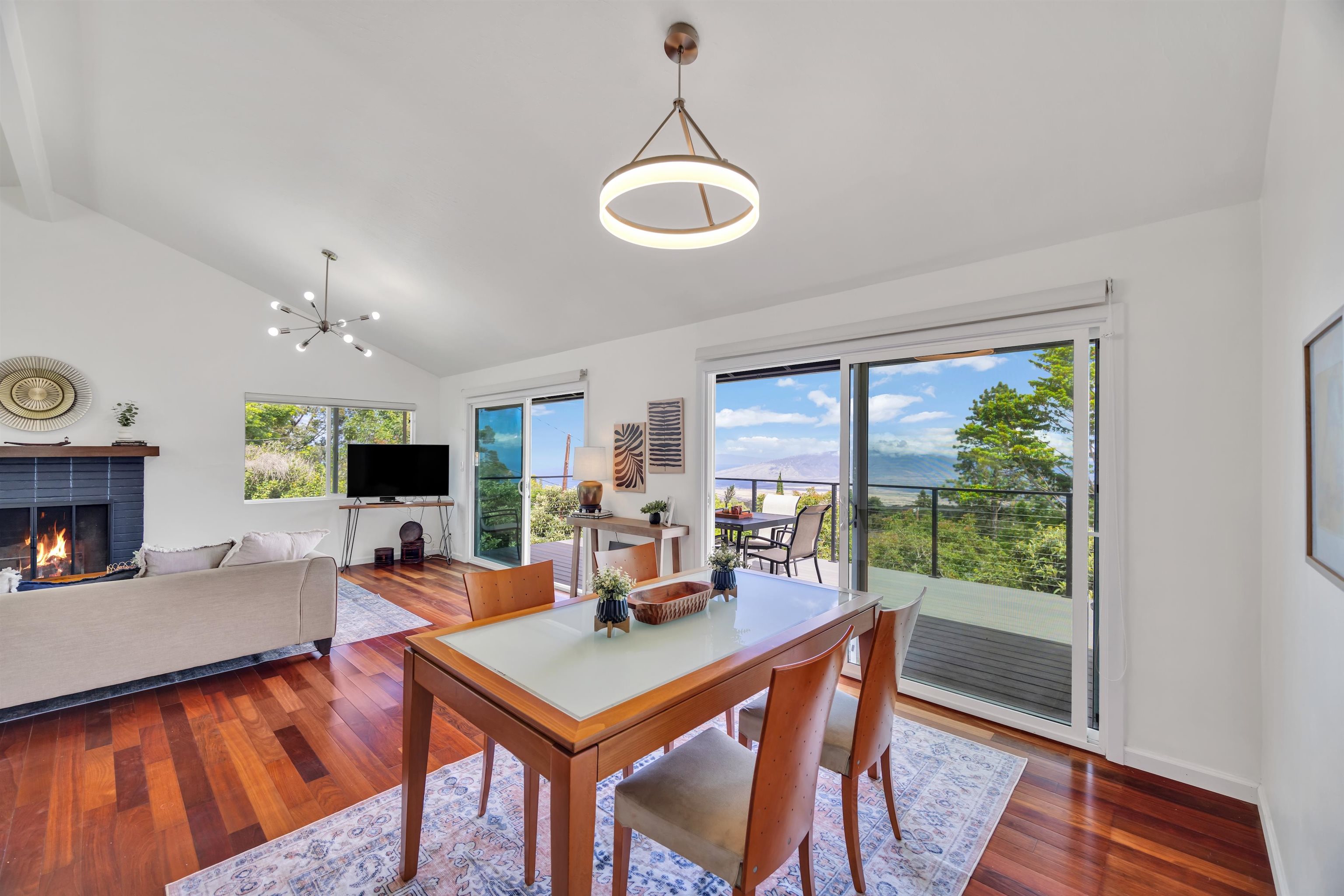 15980 Haleakala Hwy