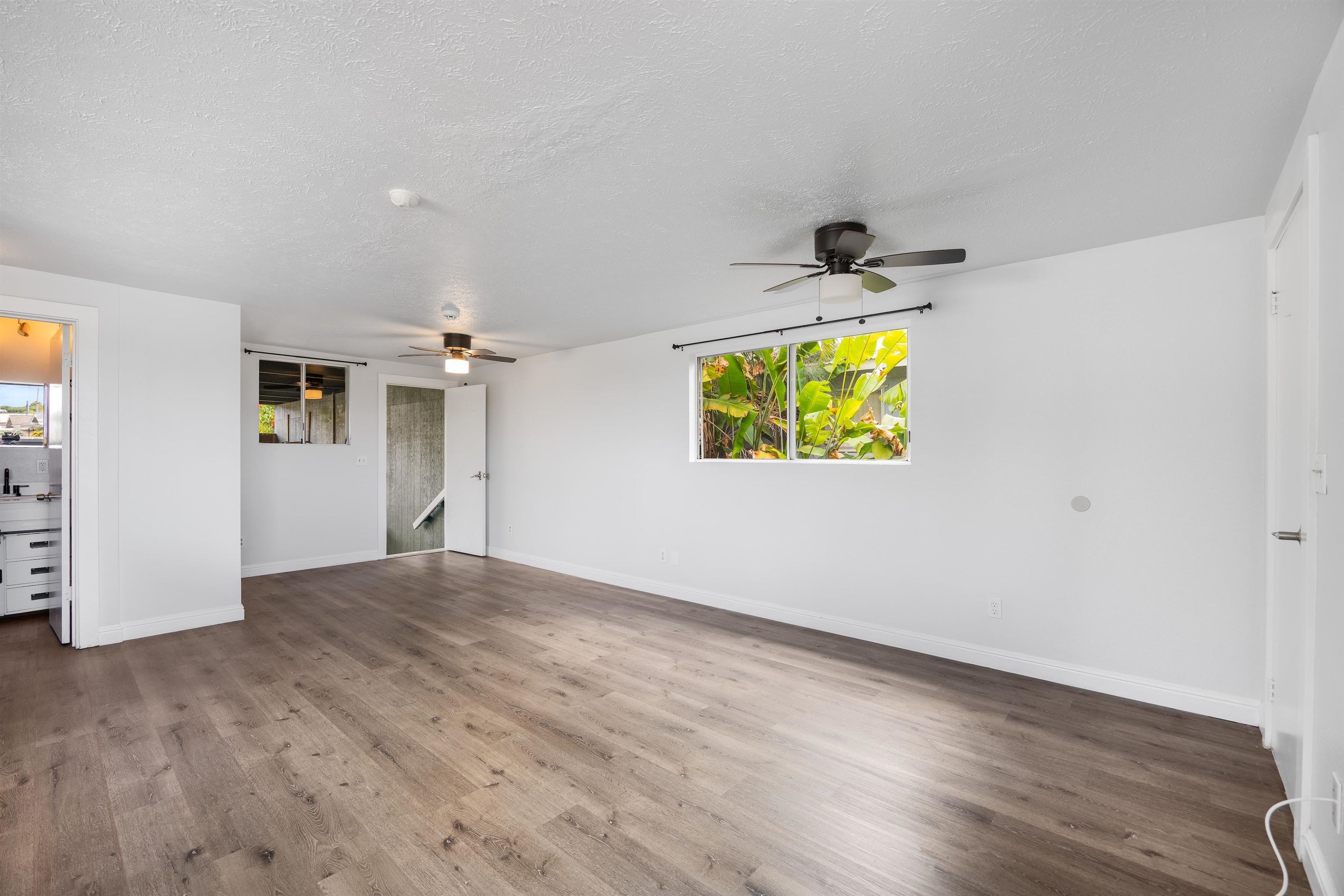 3576 Pahala St