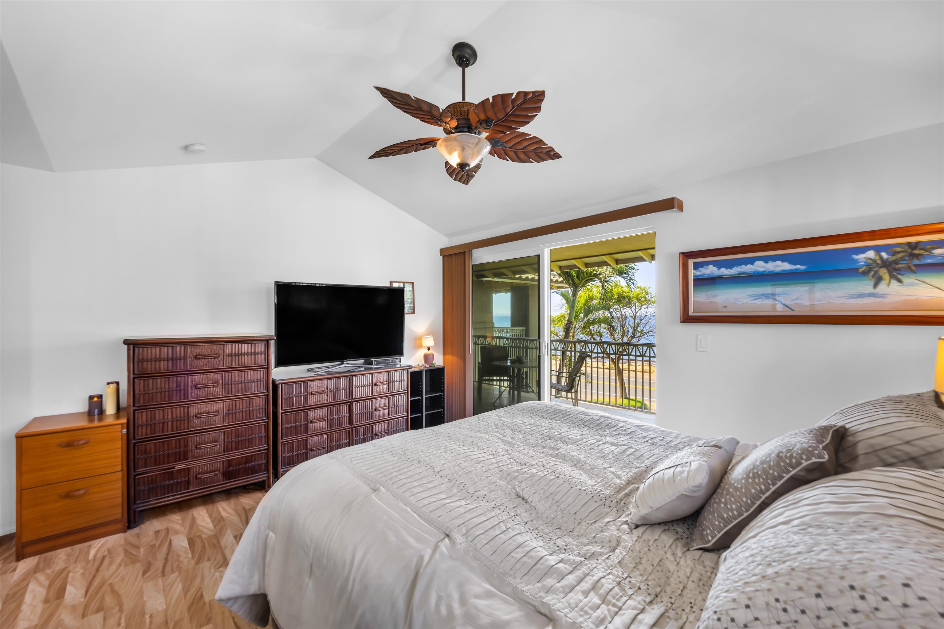 46 Kai Makani Loop Unit: 46-203