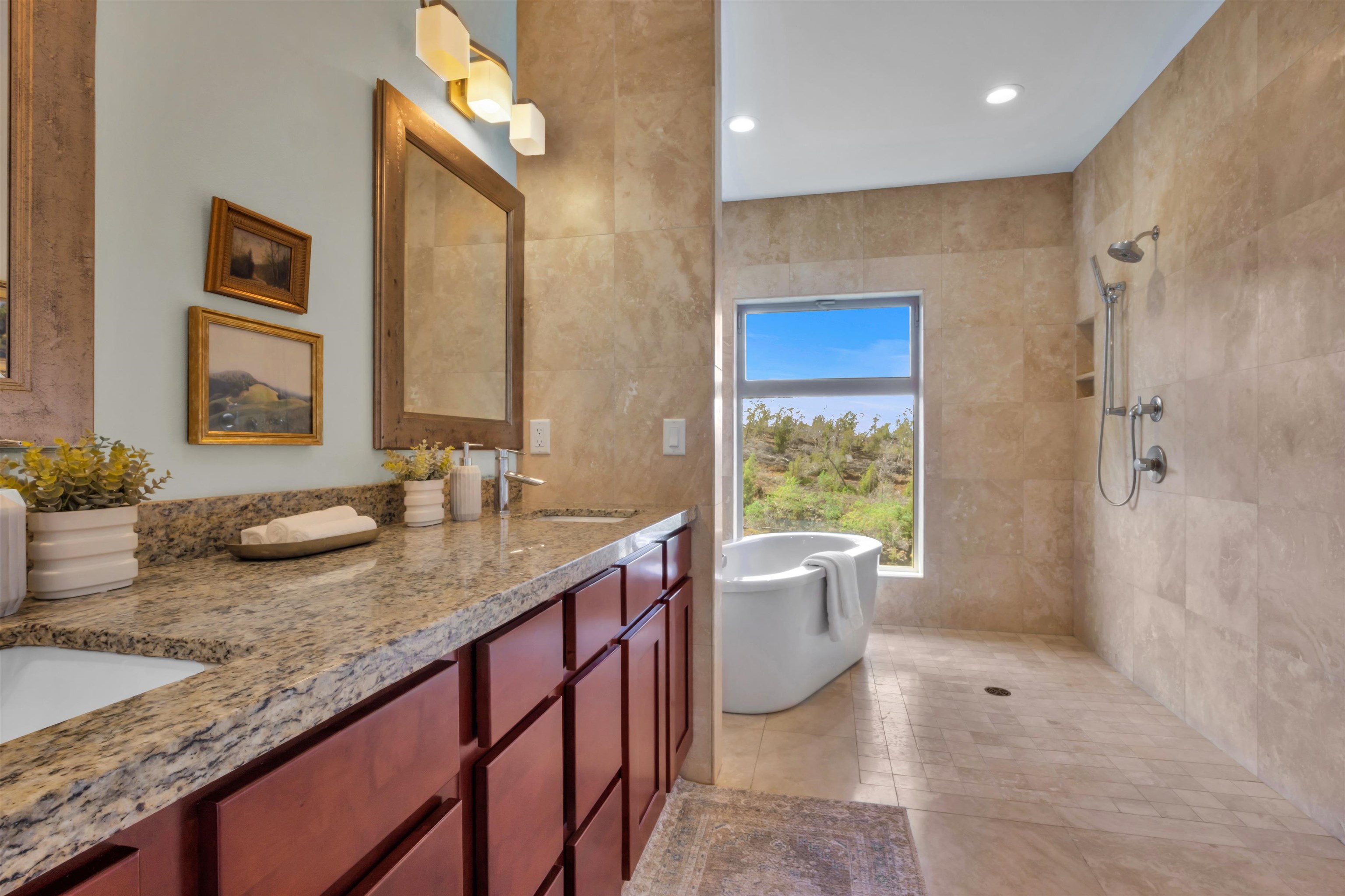 183 Kulamanu Cir
