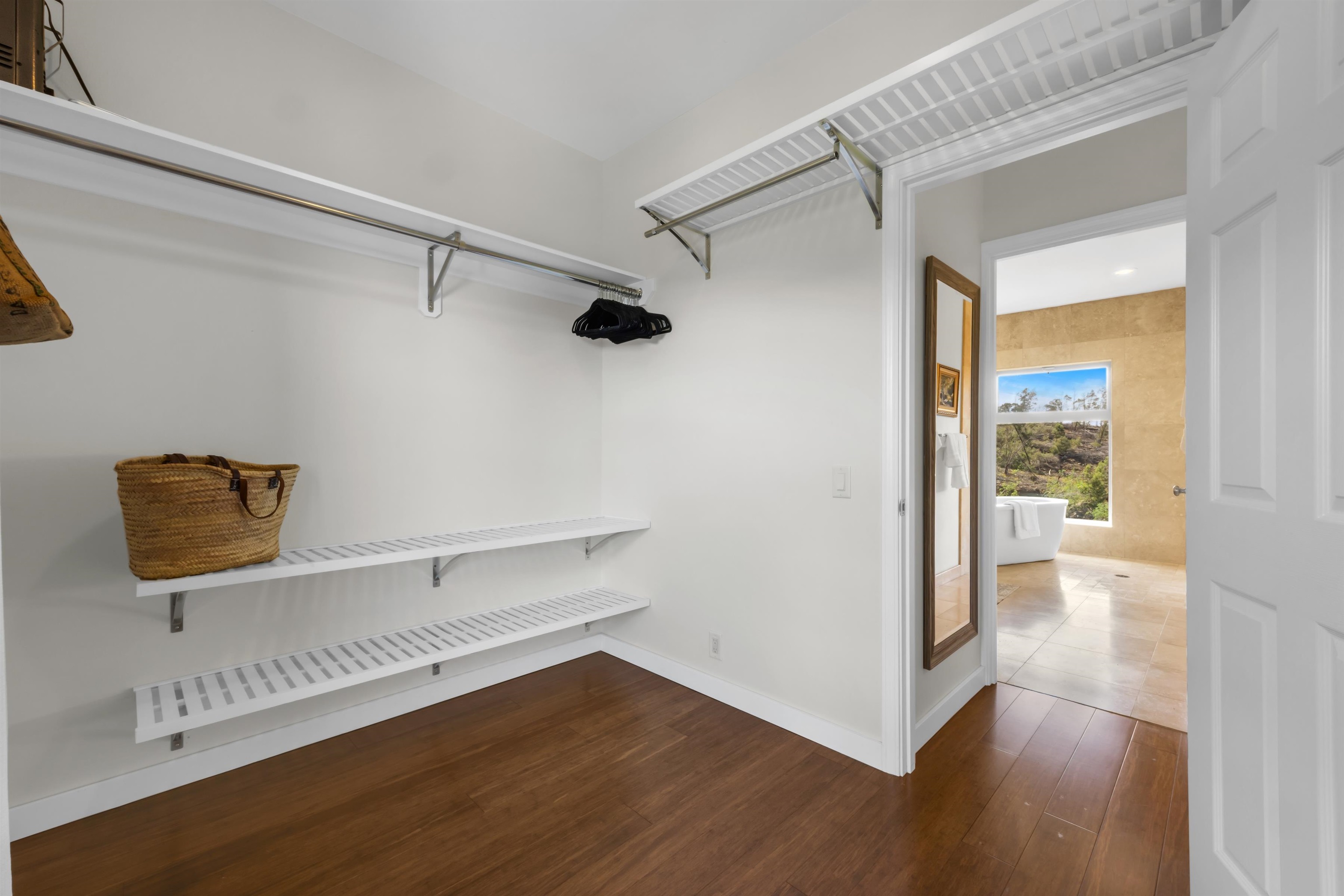 183 Kulamanu Cir