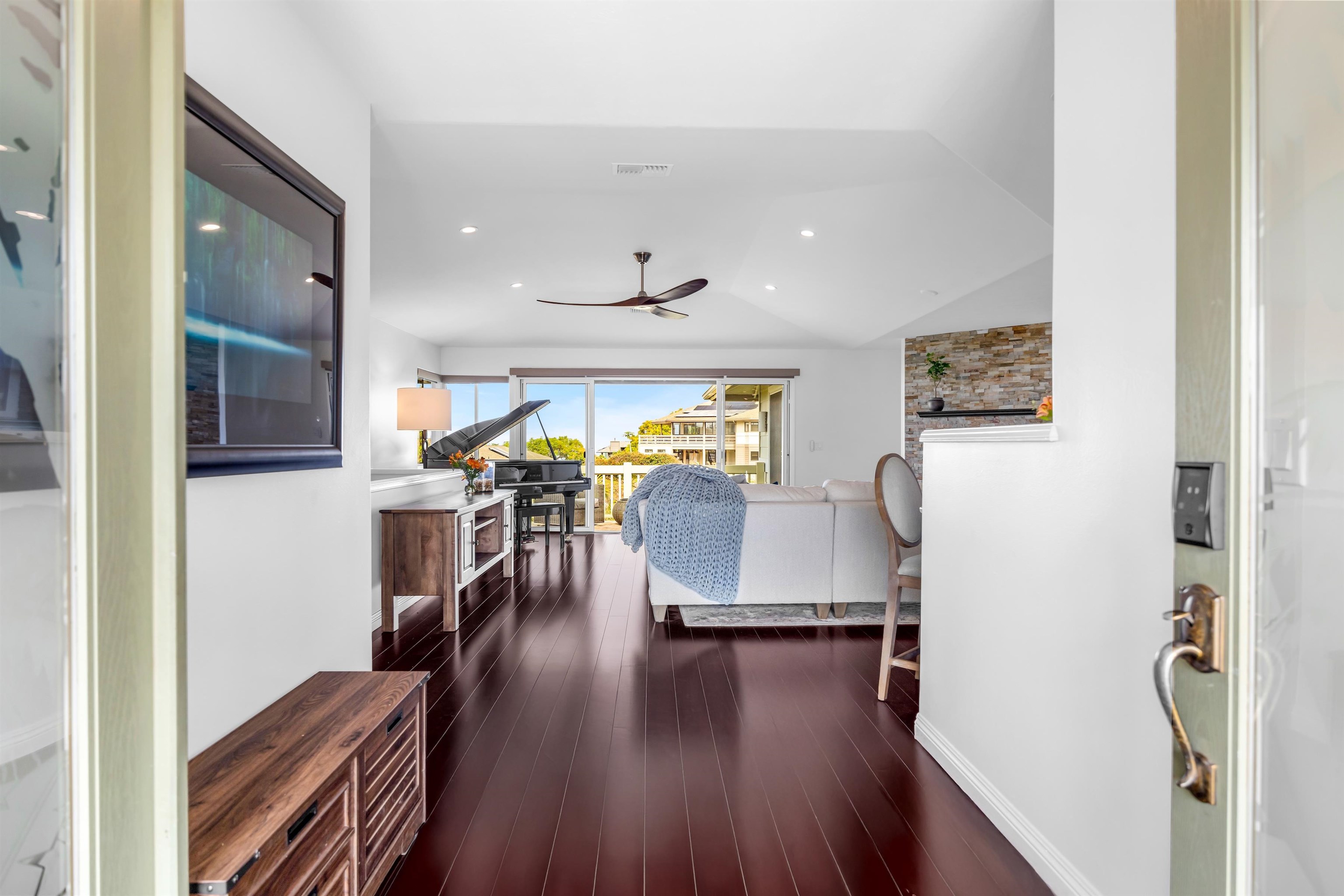 40 Kapalulu Pl