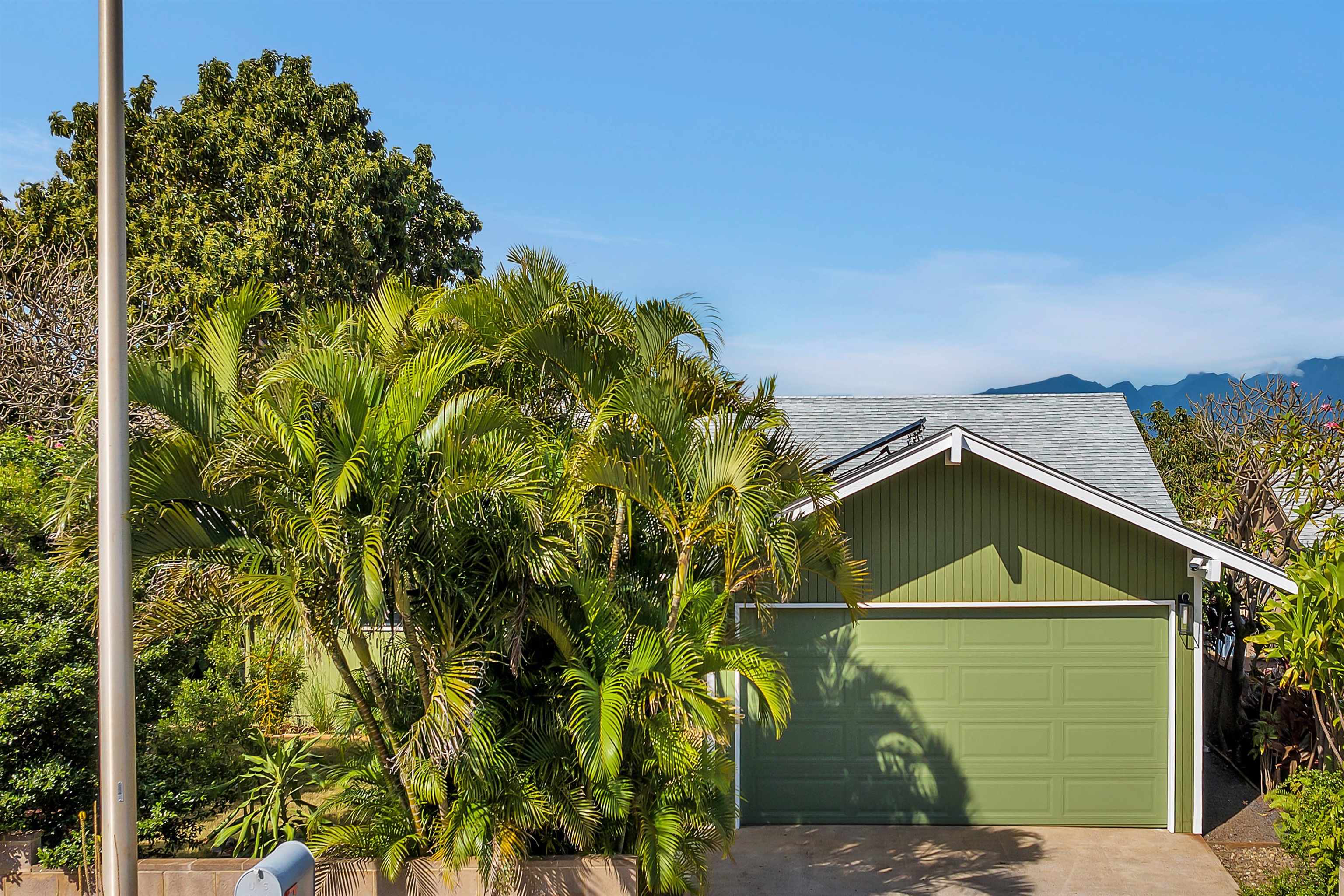 2690 Akalani Loop