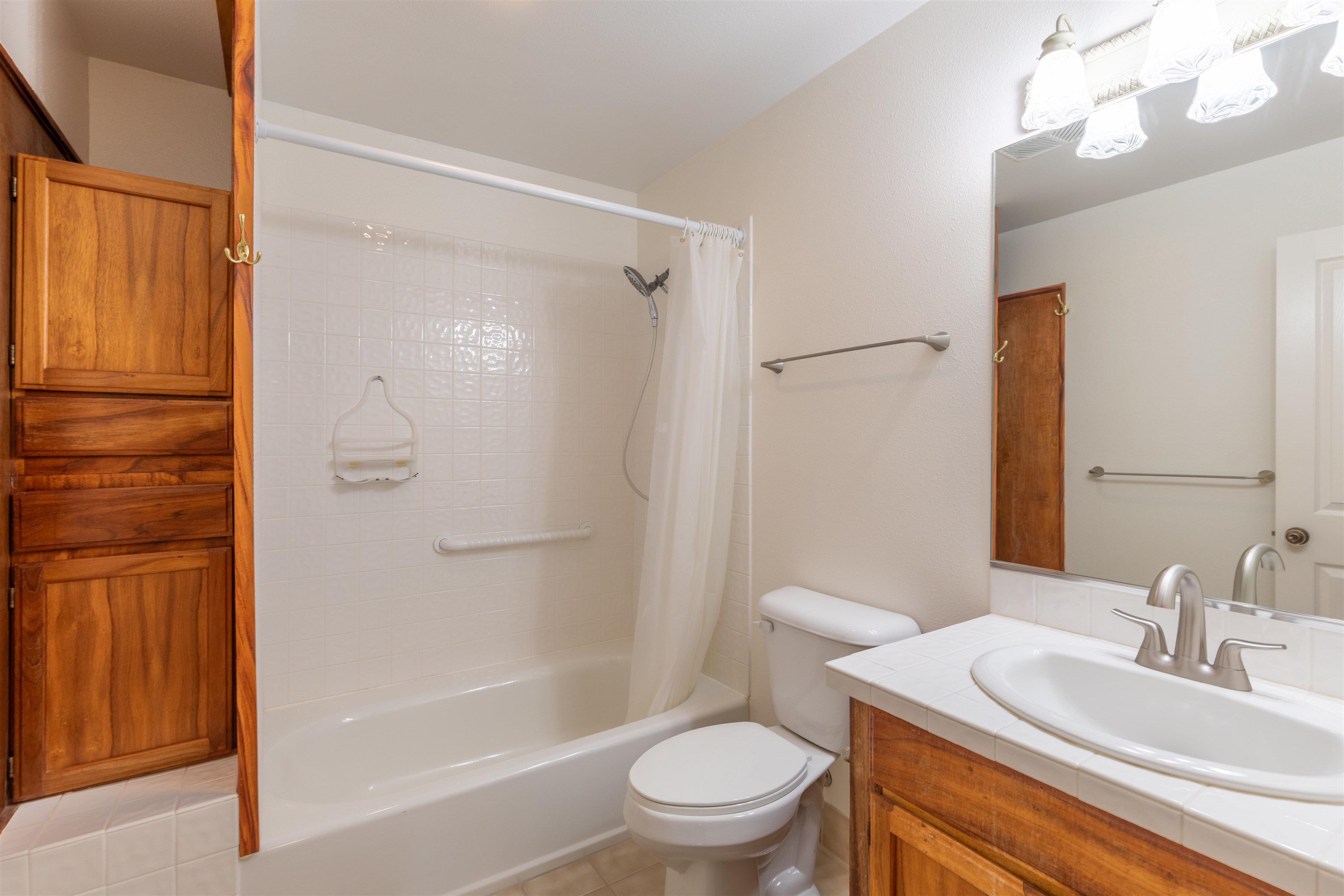 71 Makawao Ave Unit: 2