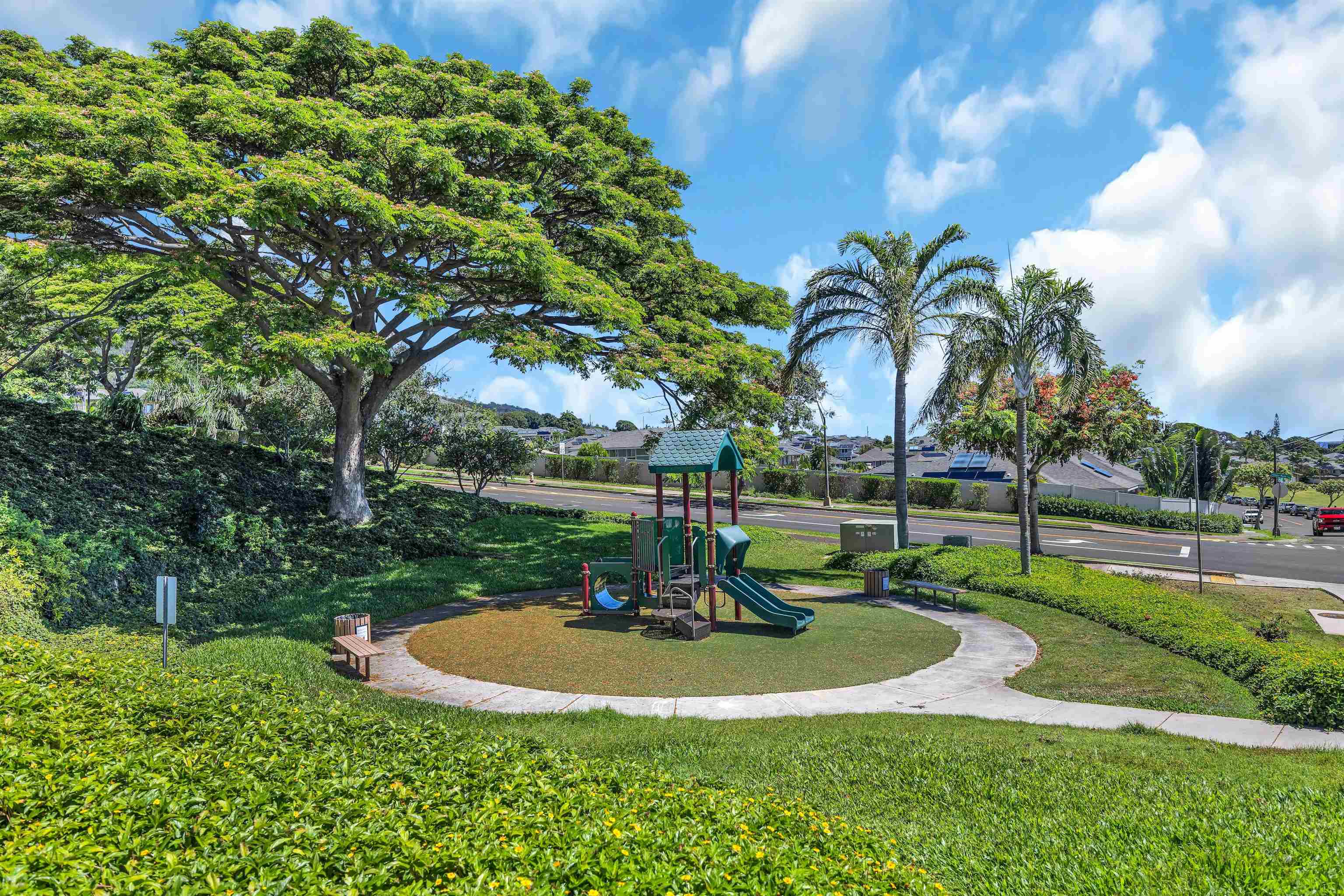 139 Hoowaiwai Loop Unit: 2602