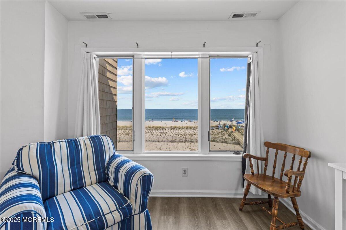 30 Dune Terrace