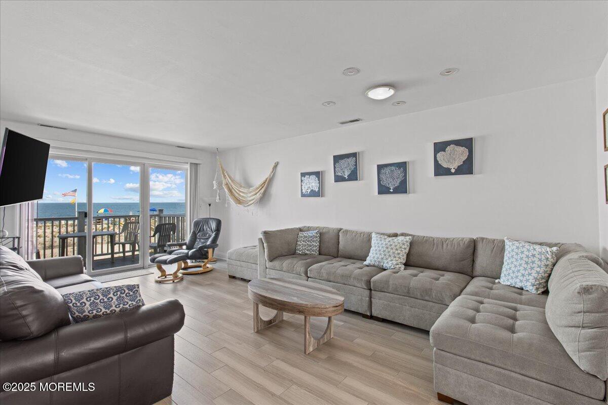 30 Dune Terrace