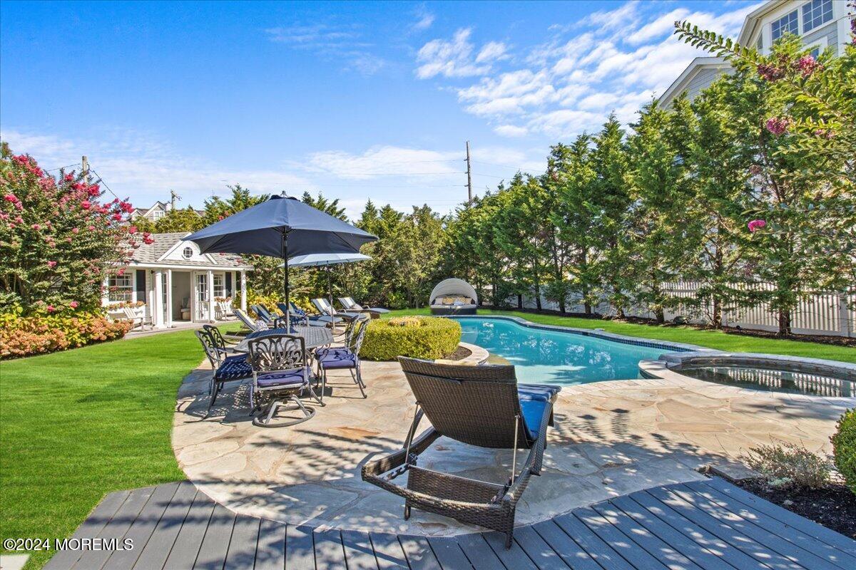 1123 Barnegat Lane