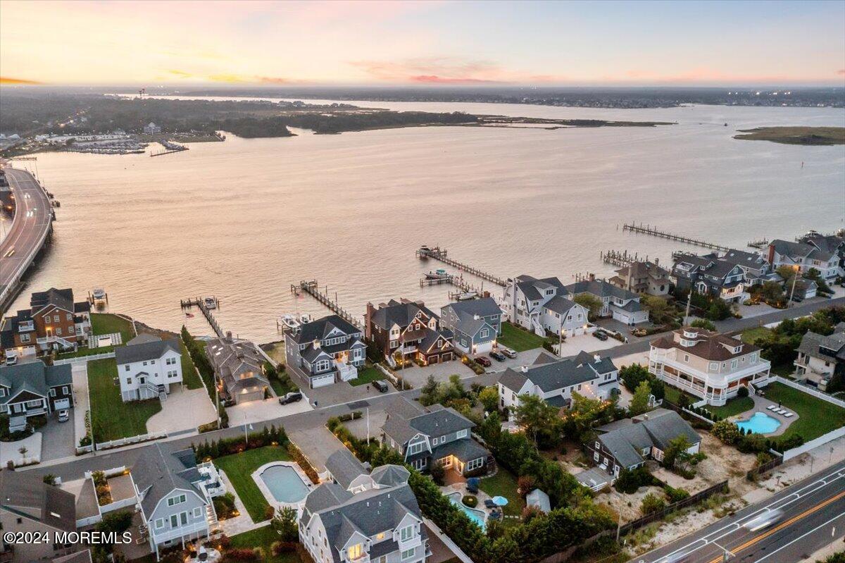 1123 Barnegat Lane