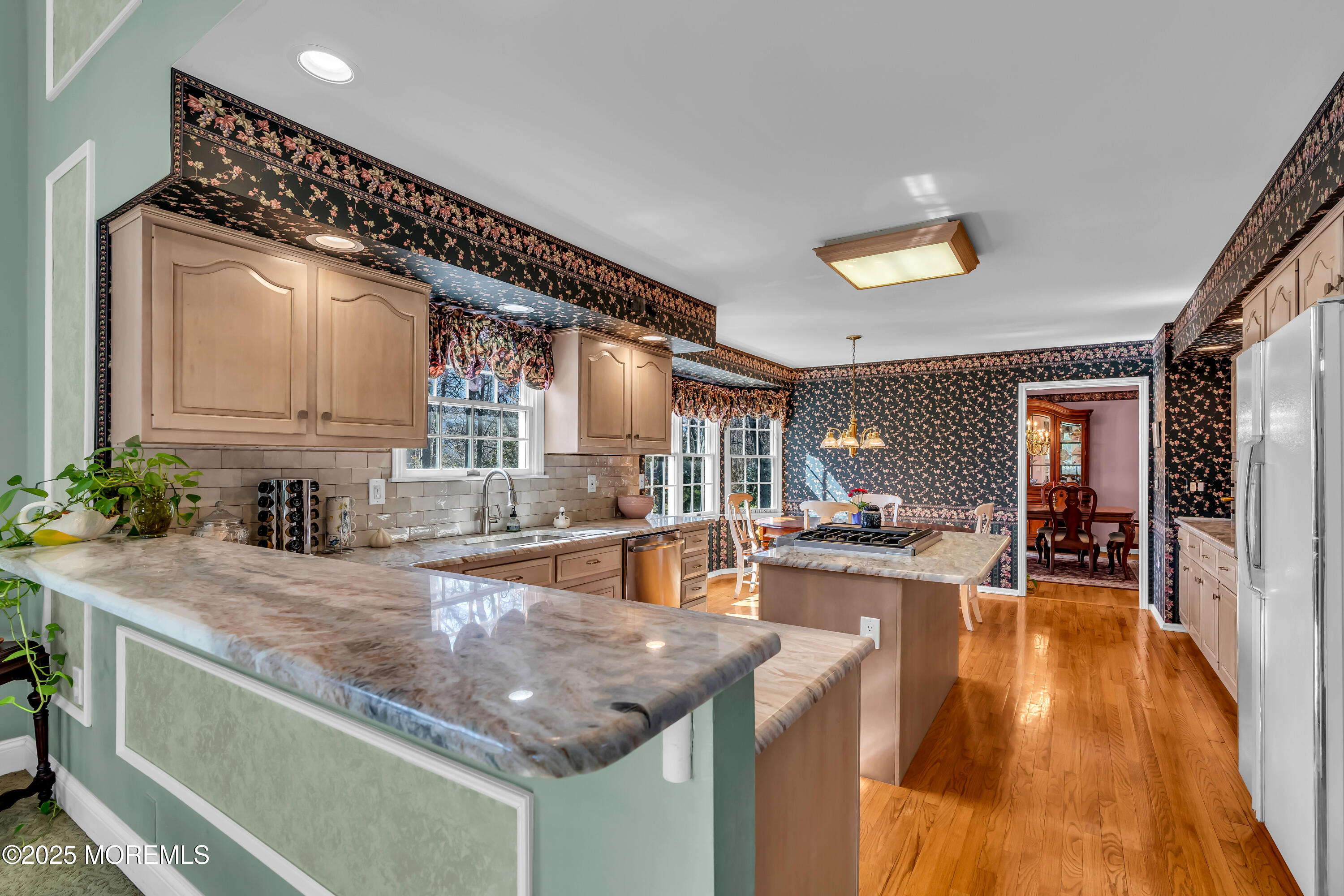 1413 Crabapple Drive