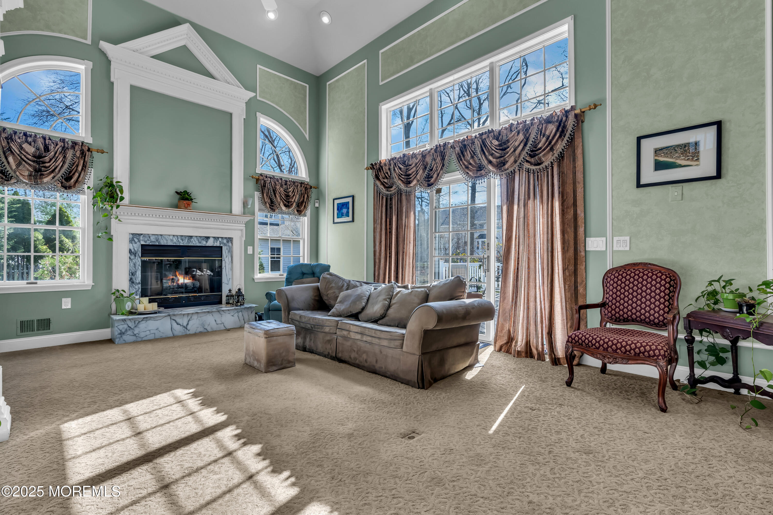 1413 Crabapple Drive