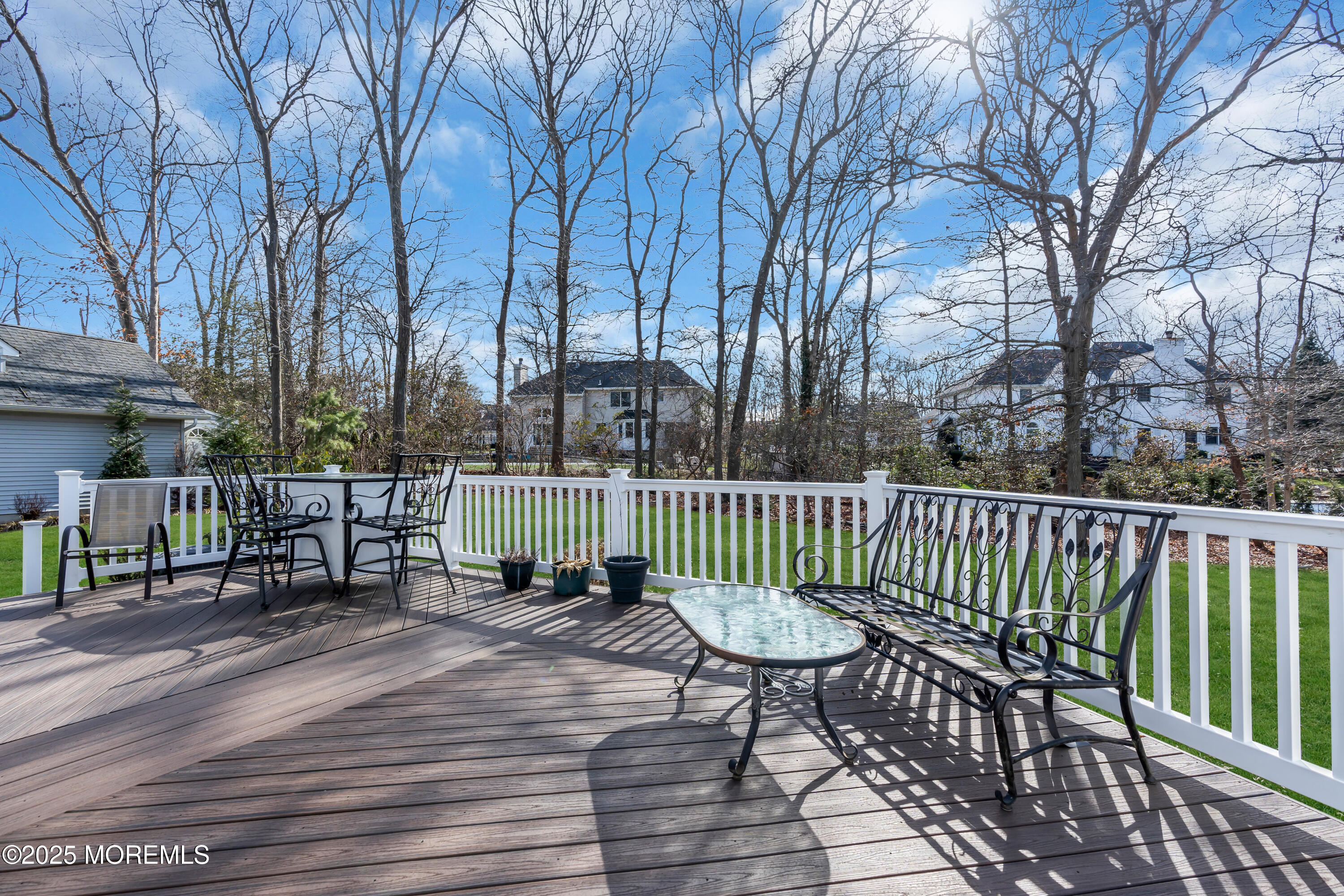 1413 Crabapple Drive