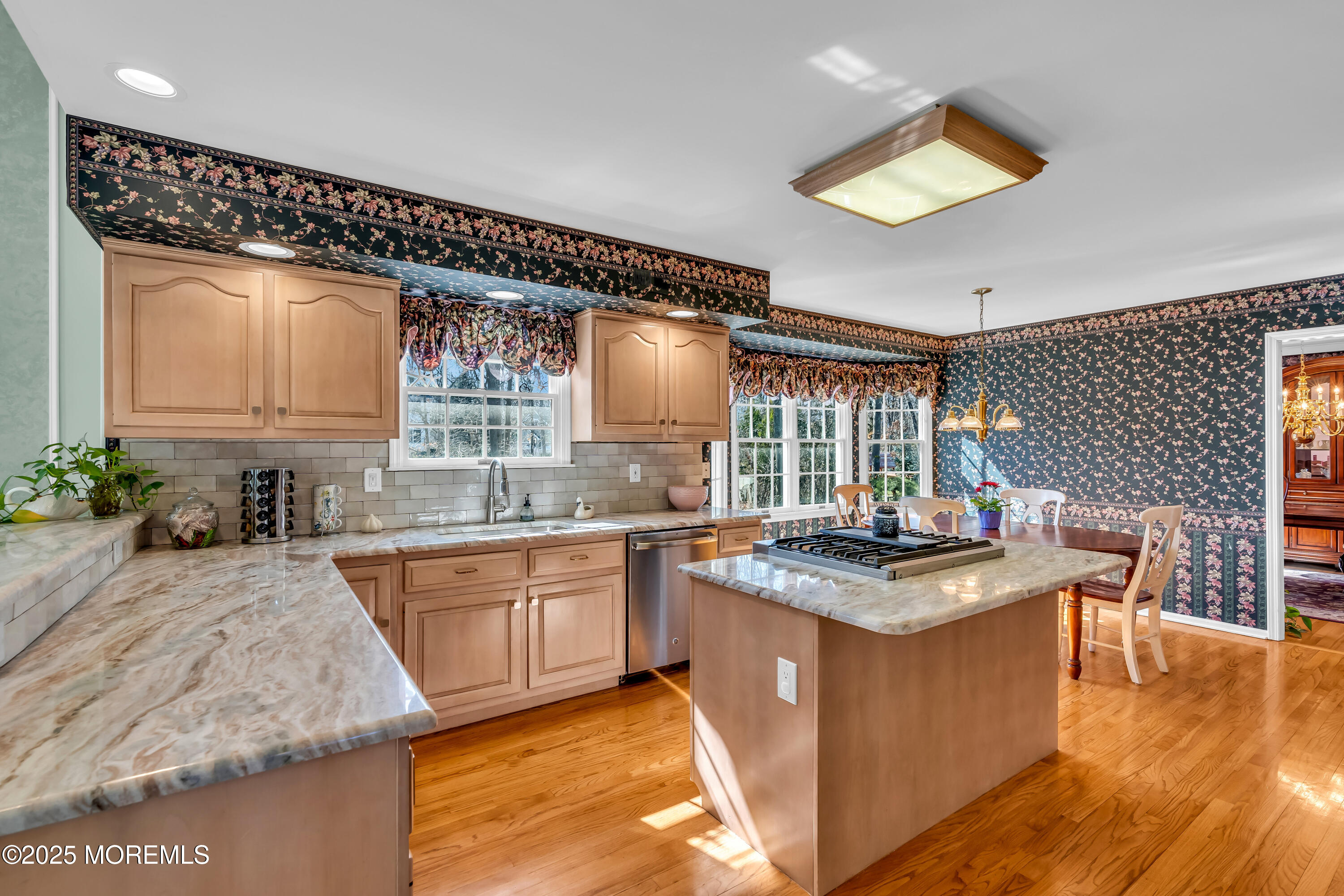 1413 Crabapple Drive