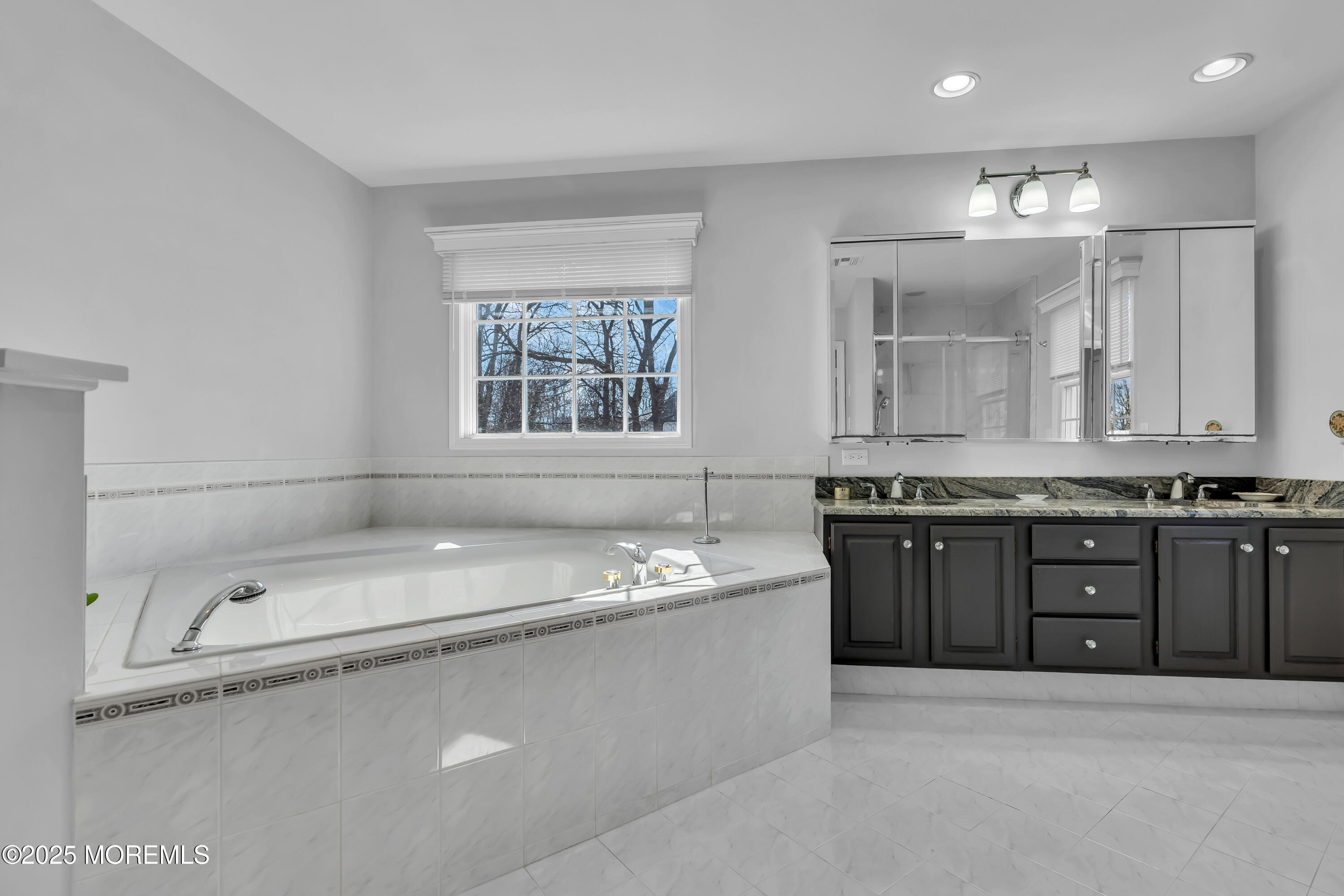 1413 Crabapple Drive