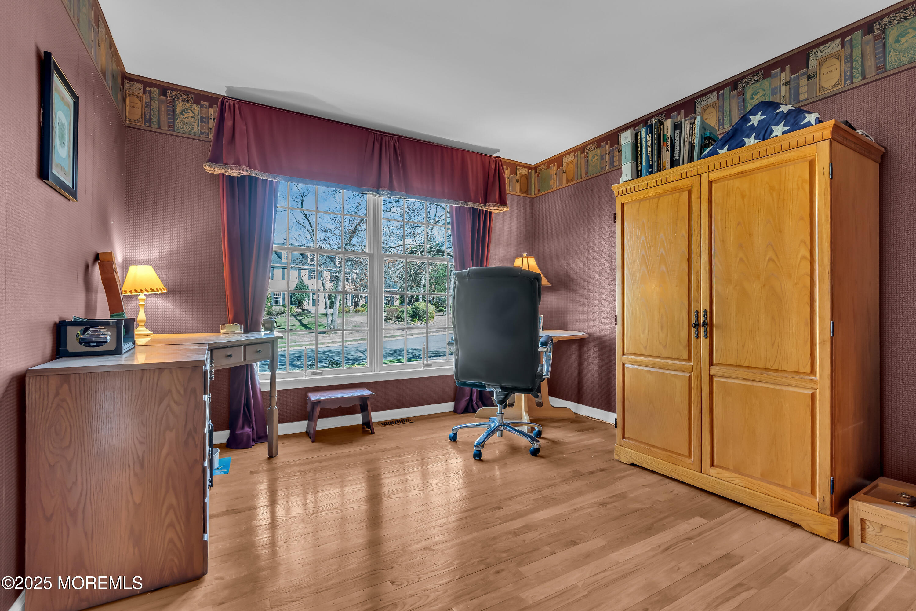 1413 Crabapple Drive