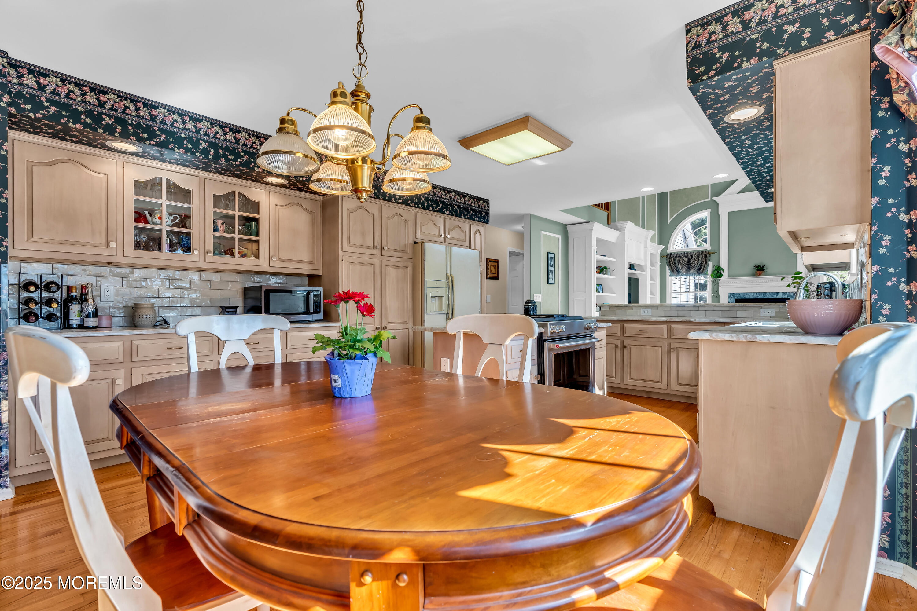 1413 Crabapple Drive