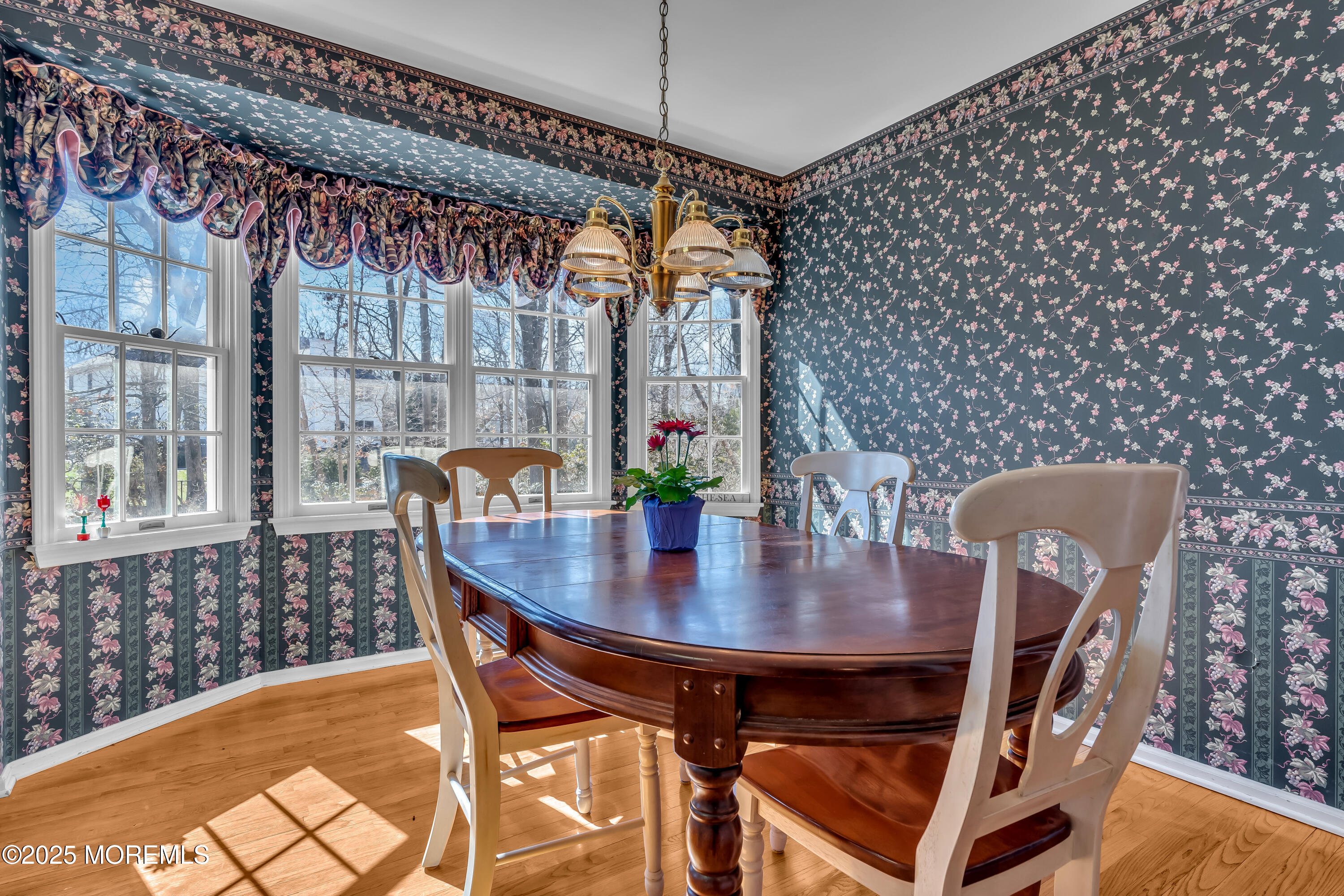 1413 Crabapple Drive