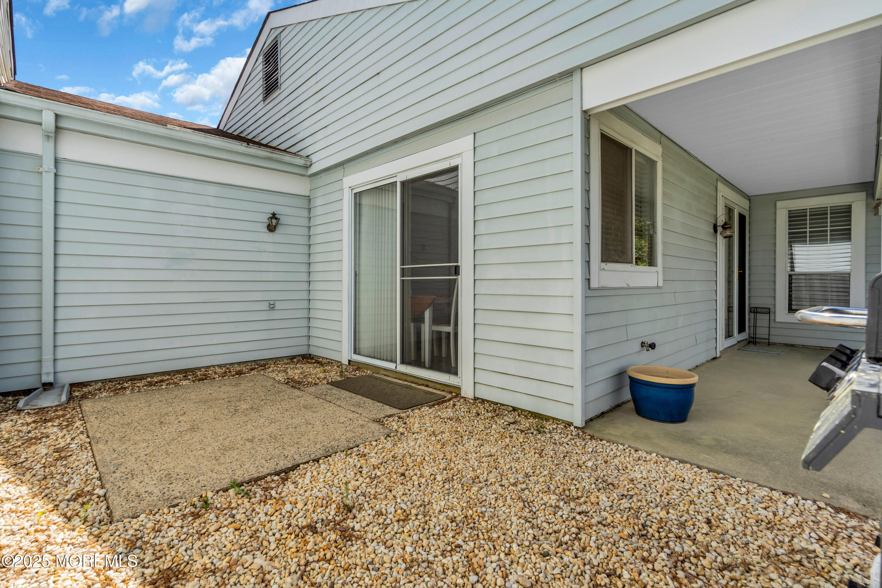 576 Sheffield Drive, B