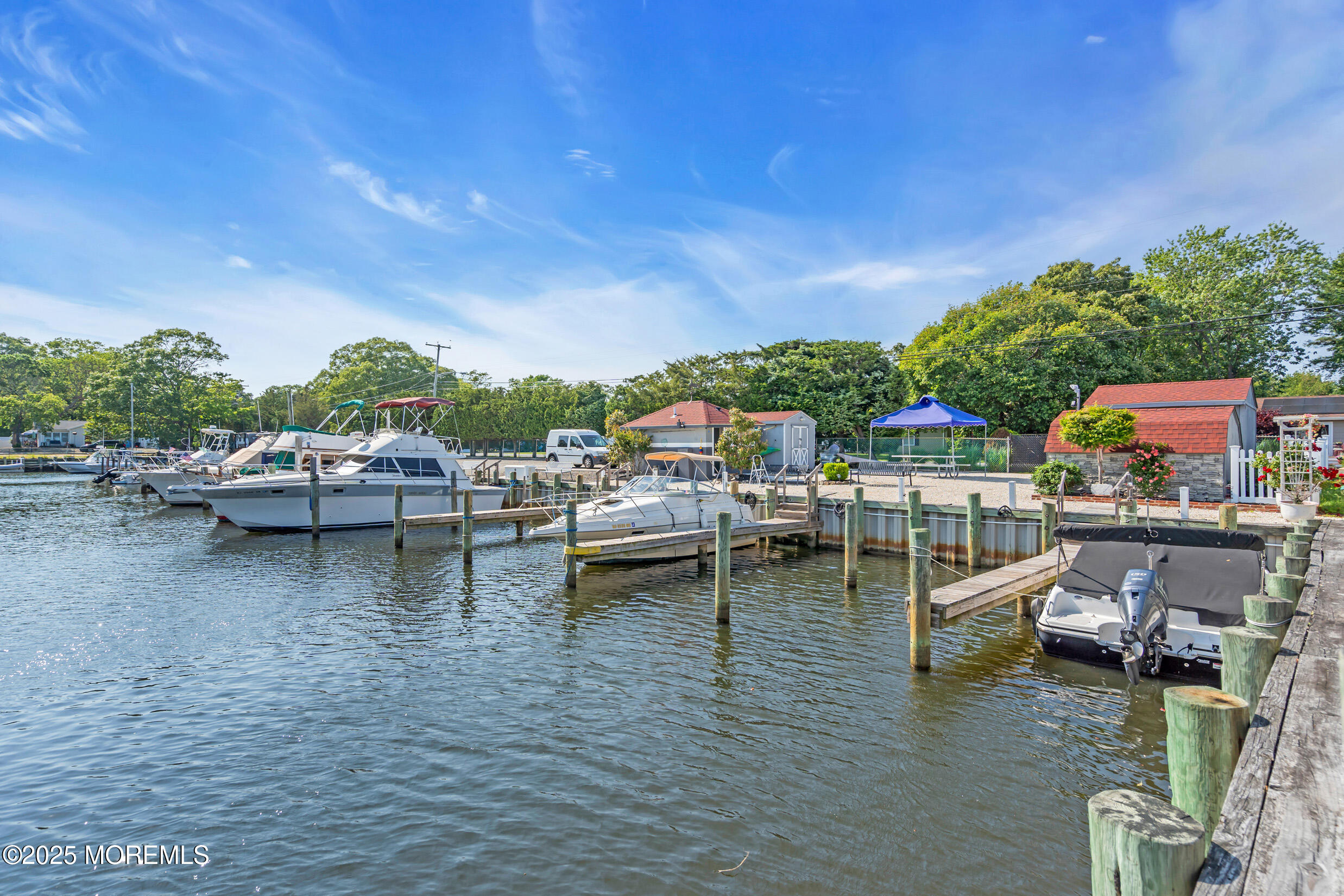 421 Laurel Boulevard