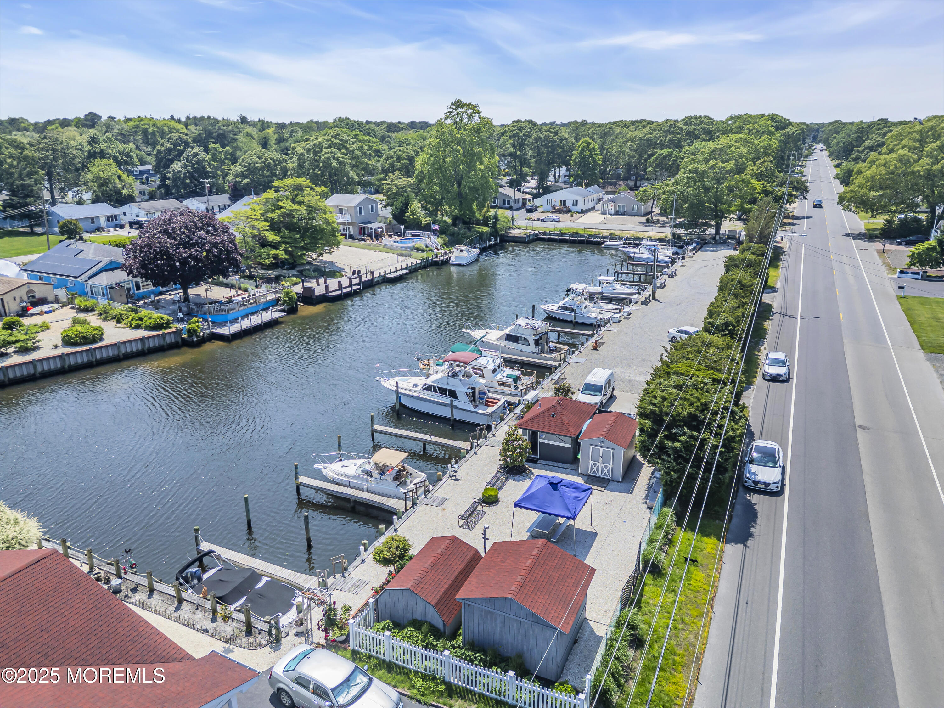 421 Laurel Boulevard