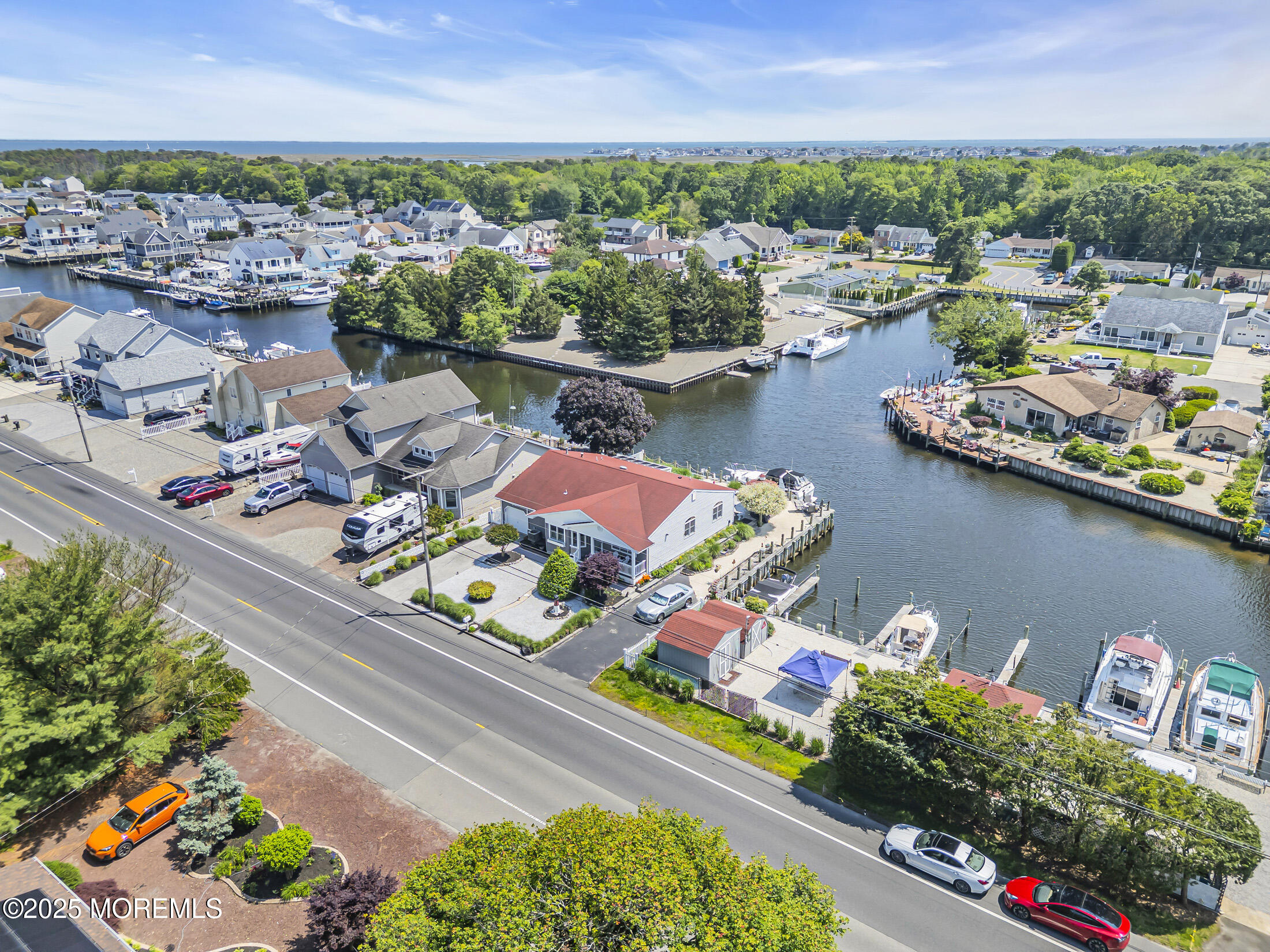 421 Laurel Boulevard