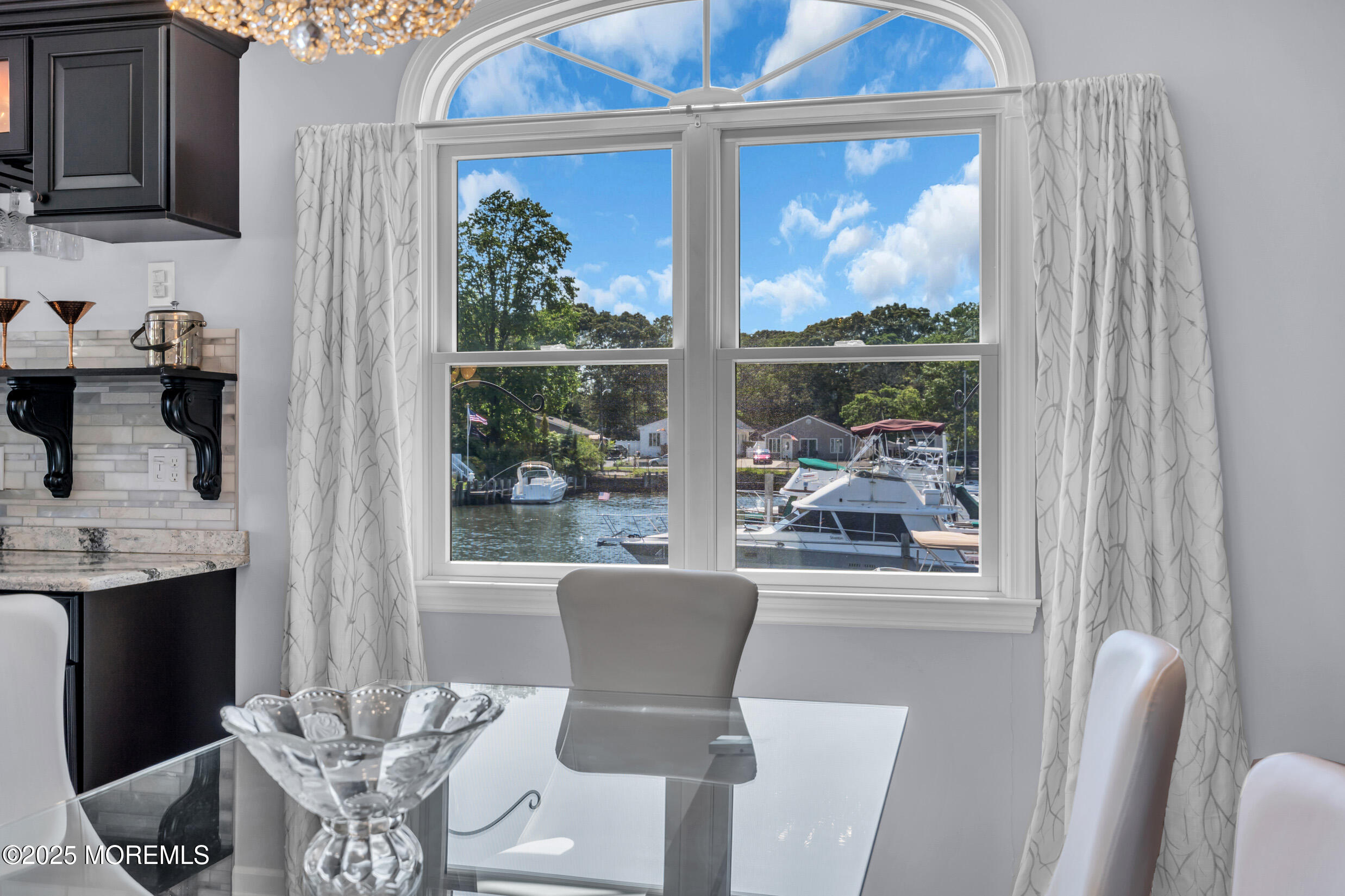 421 Laurel Boulevard