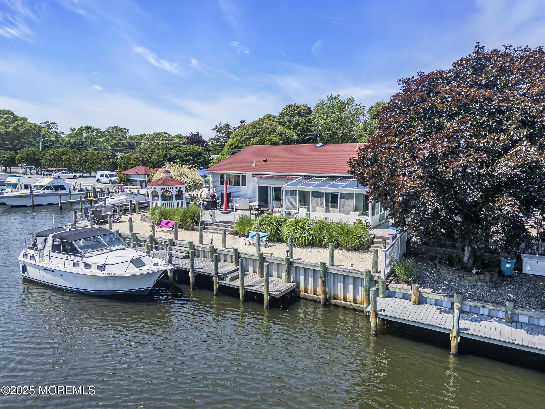 421 Laurel Boulevard