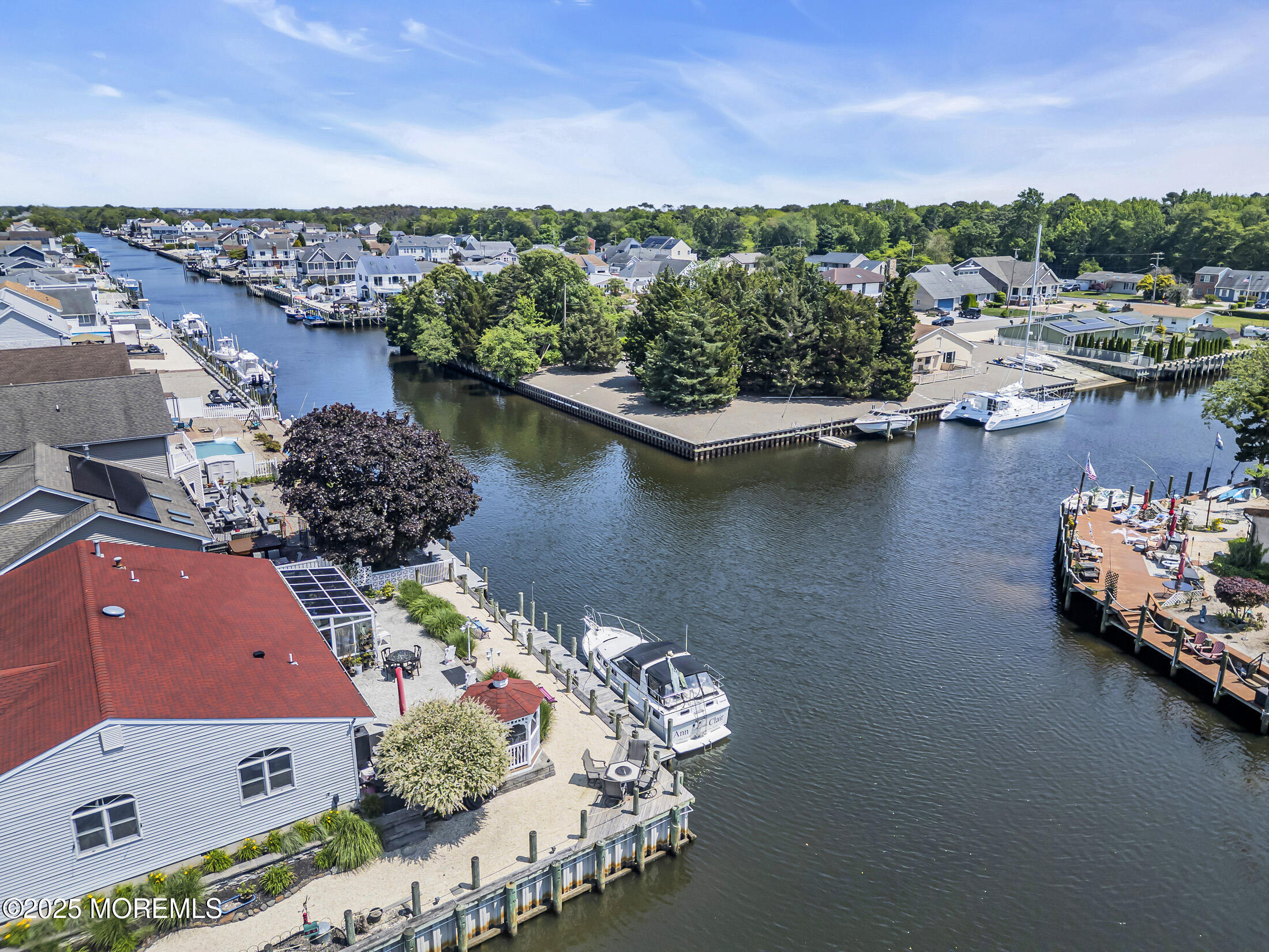 421 Laurel Boulevard