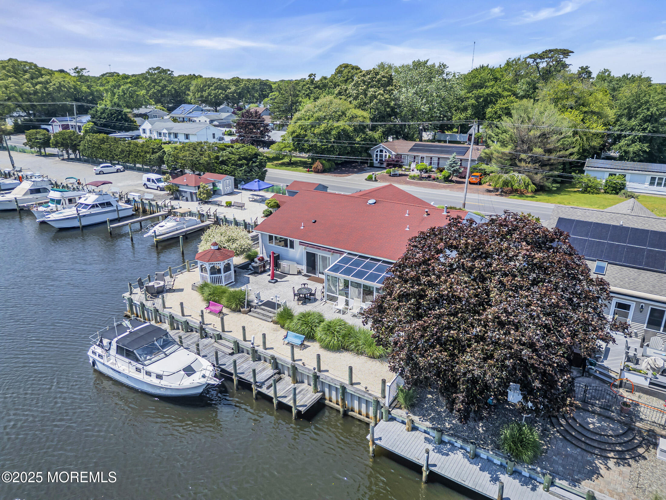 421 Laurel Boulevard