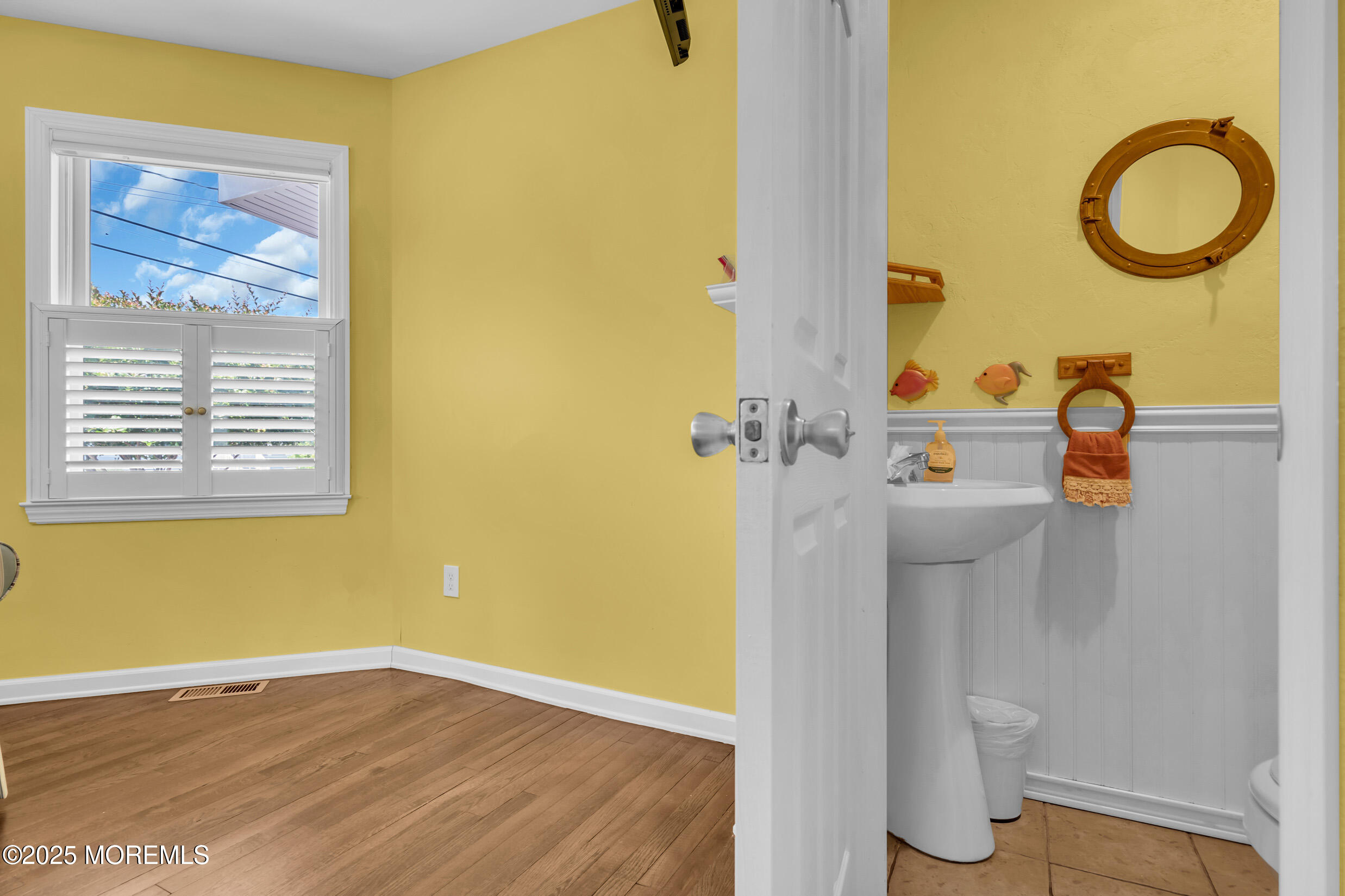 421 Laurel Boulevard