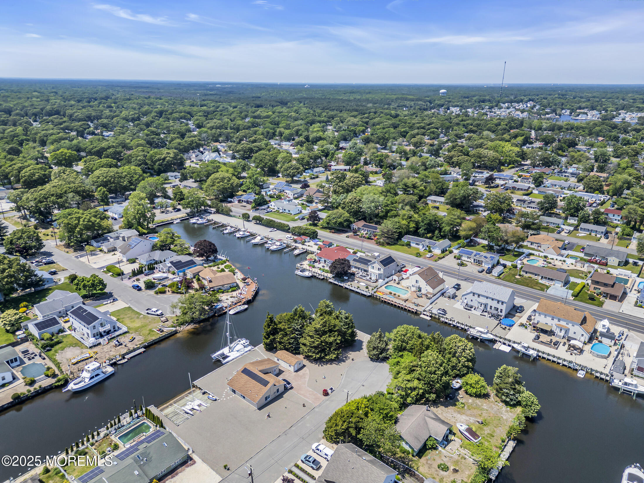 421 Laurel Boulevard