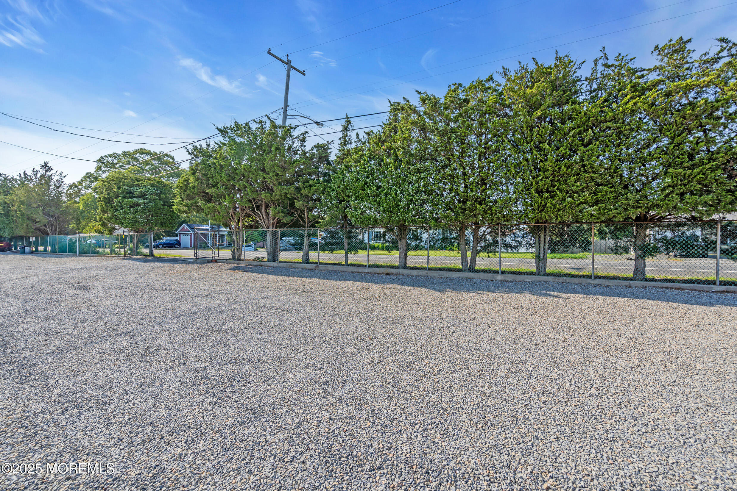 421 Laurel Boulevard