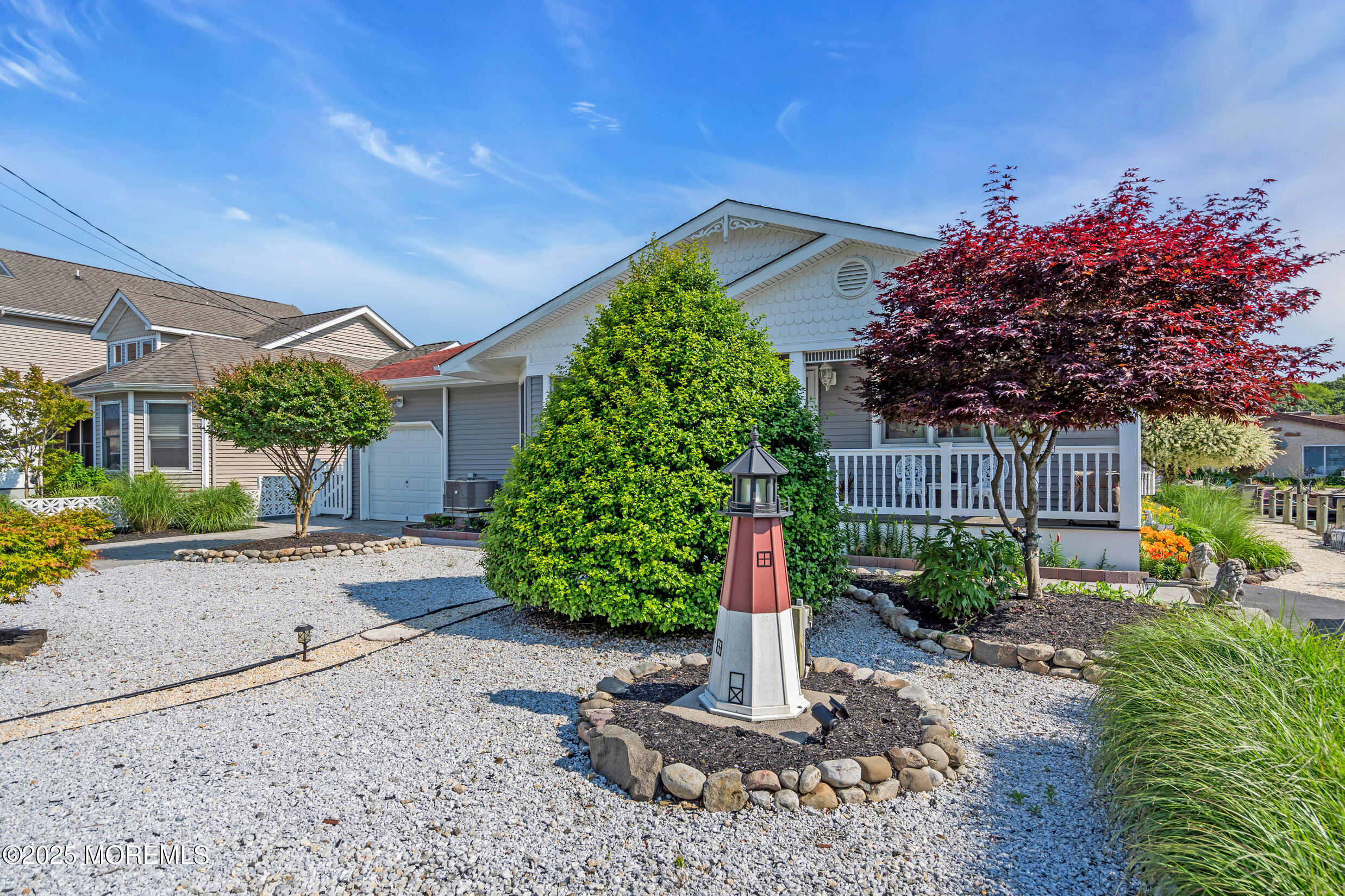 421 Laurel Boulevard