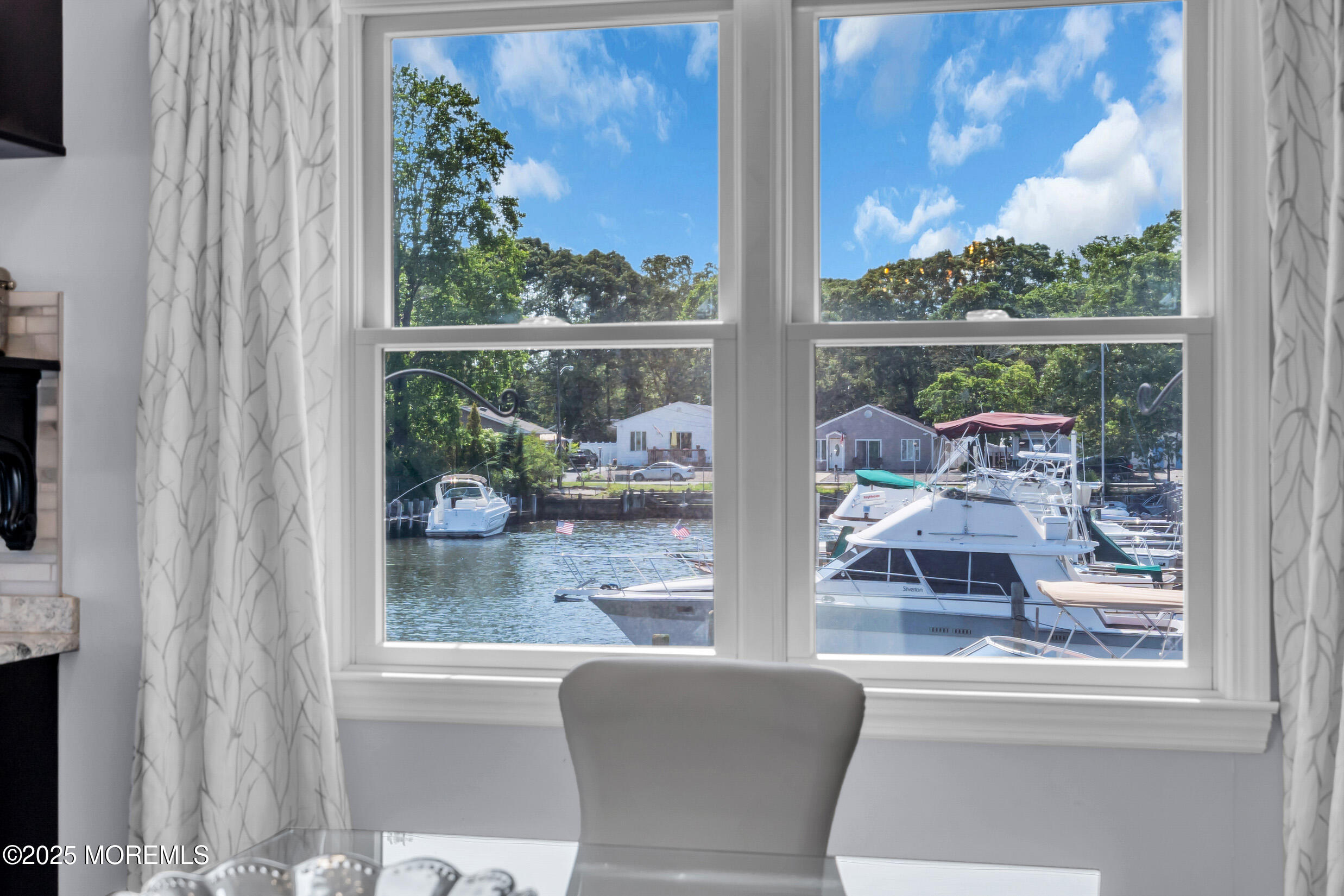 421 Laurel Boulevard