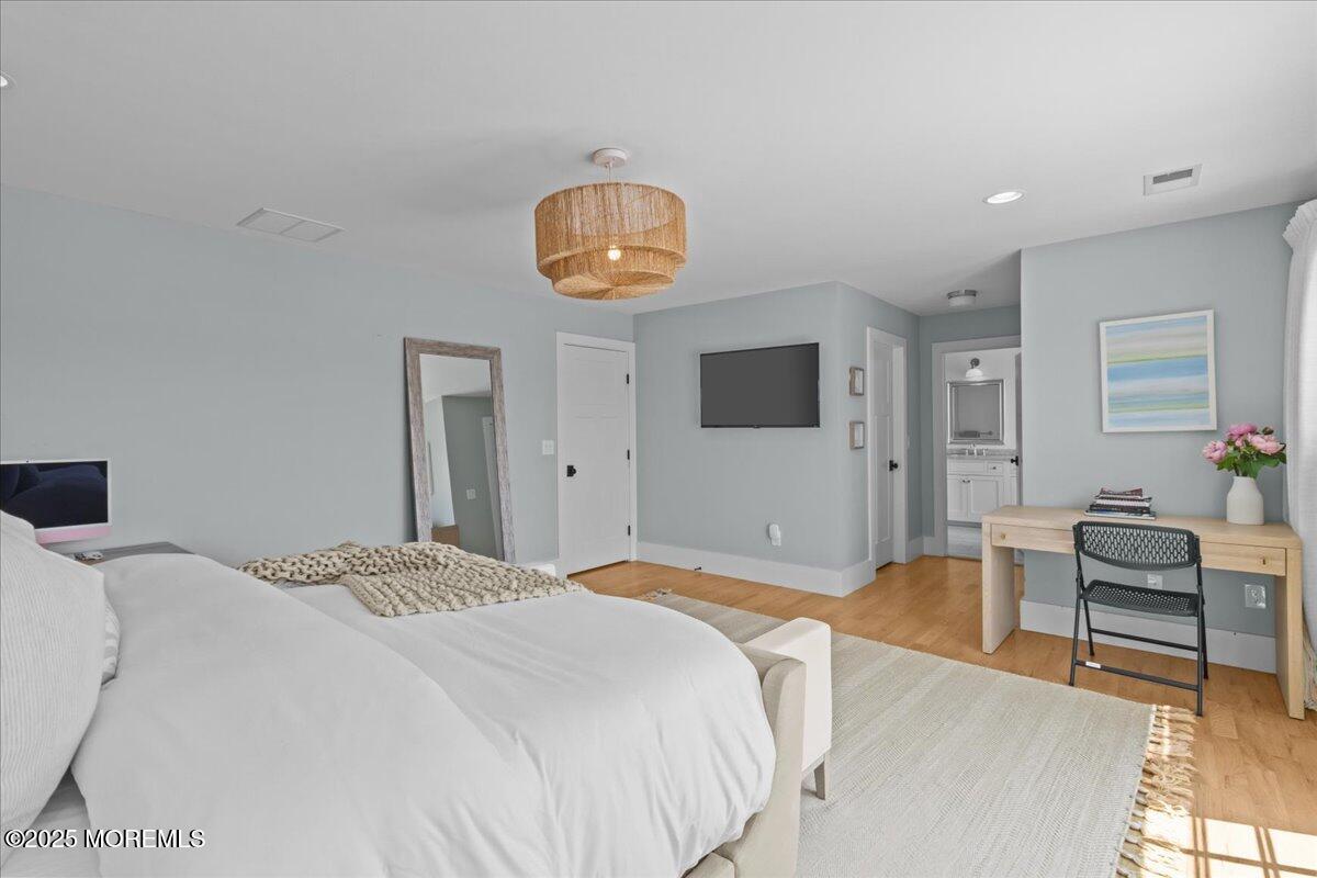 1730 Rue Mirador