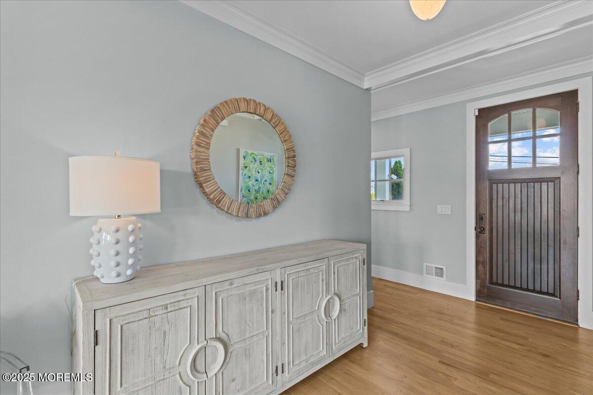 1730 Rue Mirador