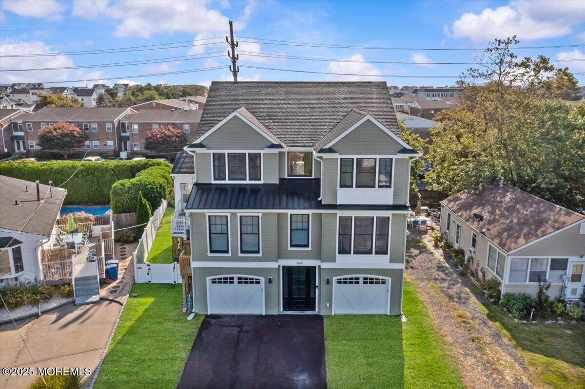 1608 East Street