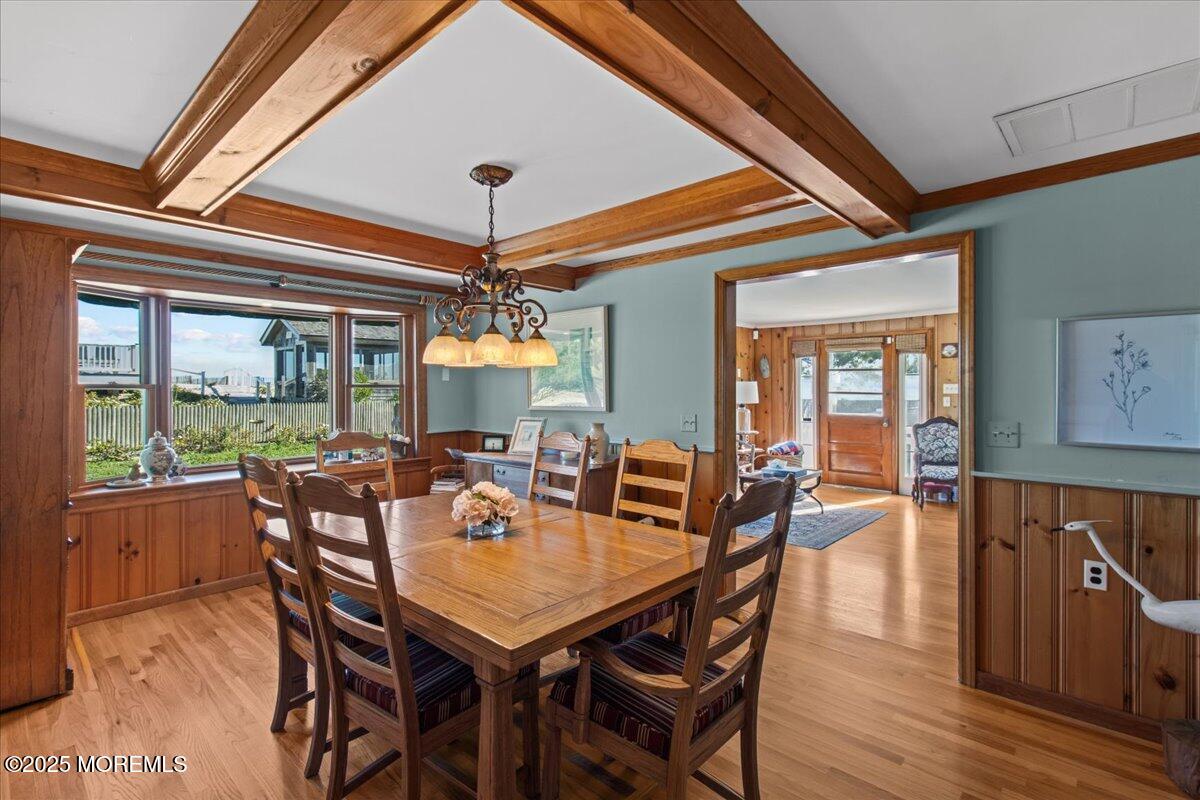 262 Sunset Lane, Mantoloking
