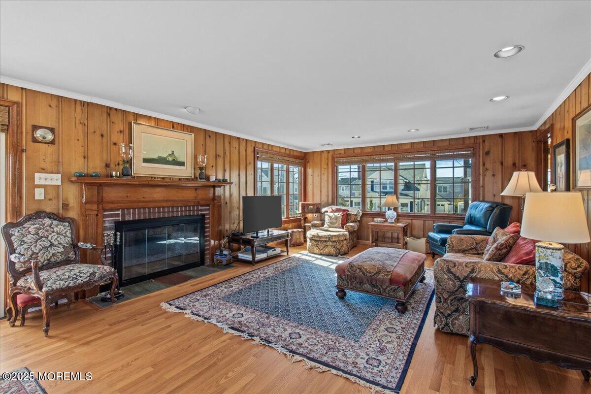 262 Sunset Lane, Mantoloking