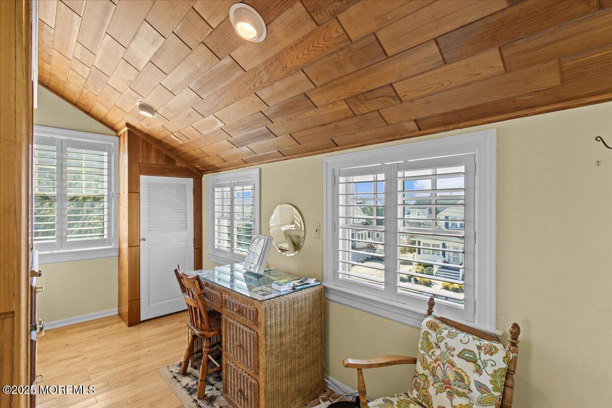 262 Sunset Lane, Mantoloking